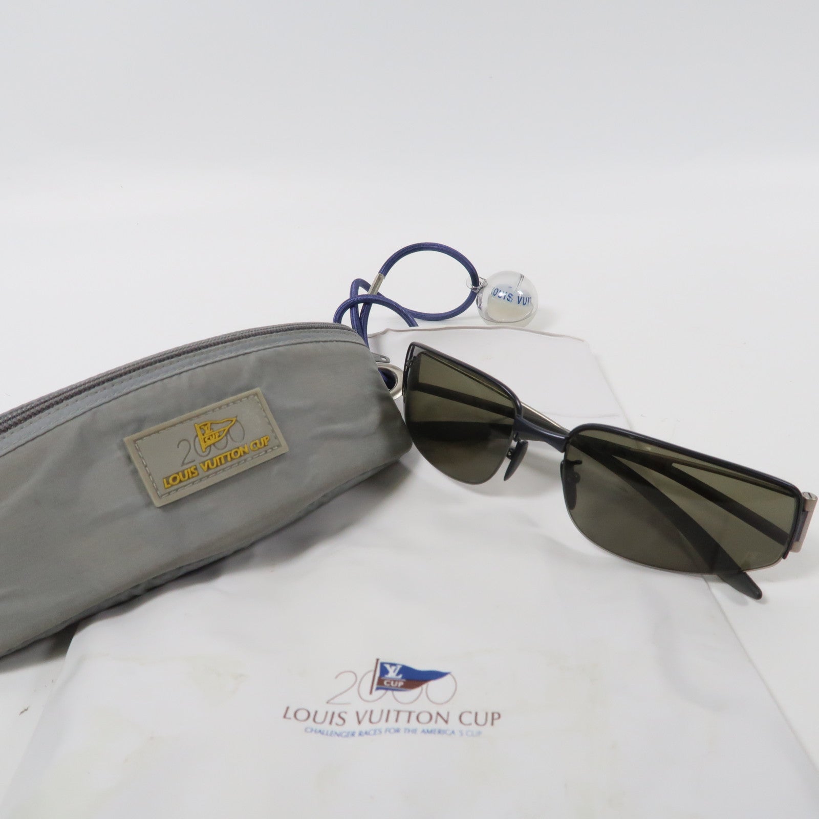 LOUIS VUITTON 金屬Sunglasses太陽眼鏡灰色/銀色