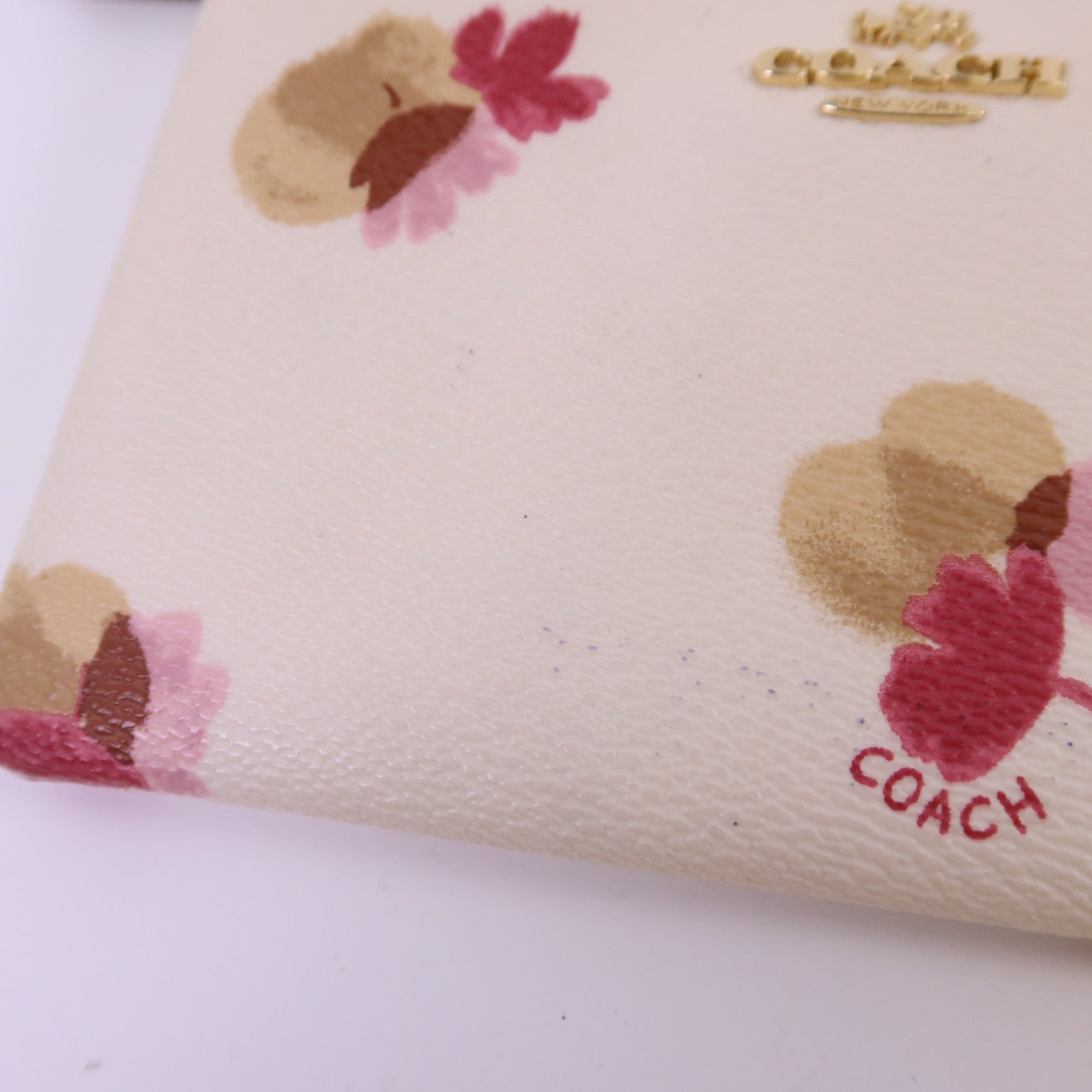 COACH 【激減優惠】牛皮皮革Pouch金扣小袋