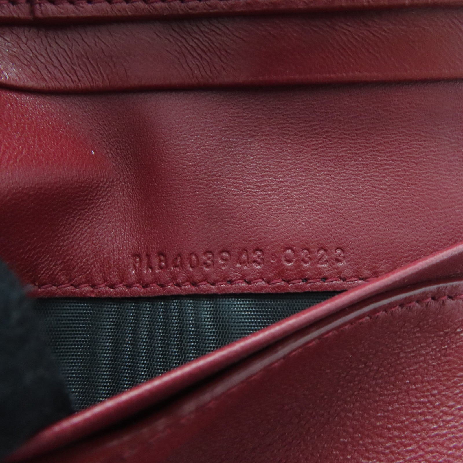 SAINT LAURENT【激減優惠】 羊皮皮革Wallet金扣錢包