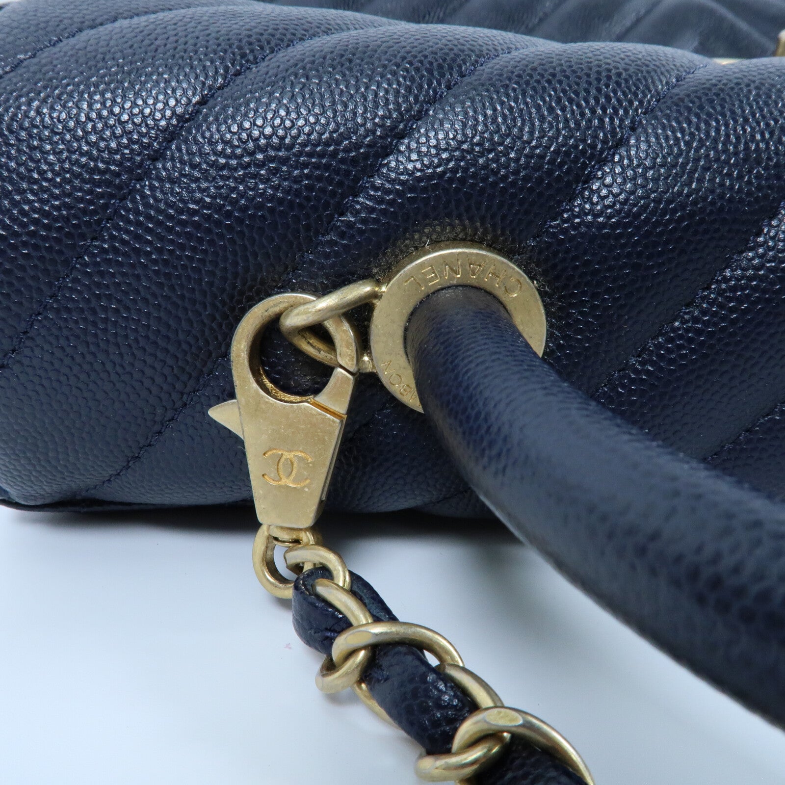 CHANEL 牛皮皮革Coco Handle Small金扣鏈帶手挽肩背兩用袋