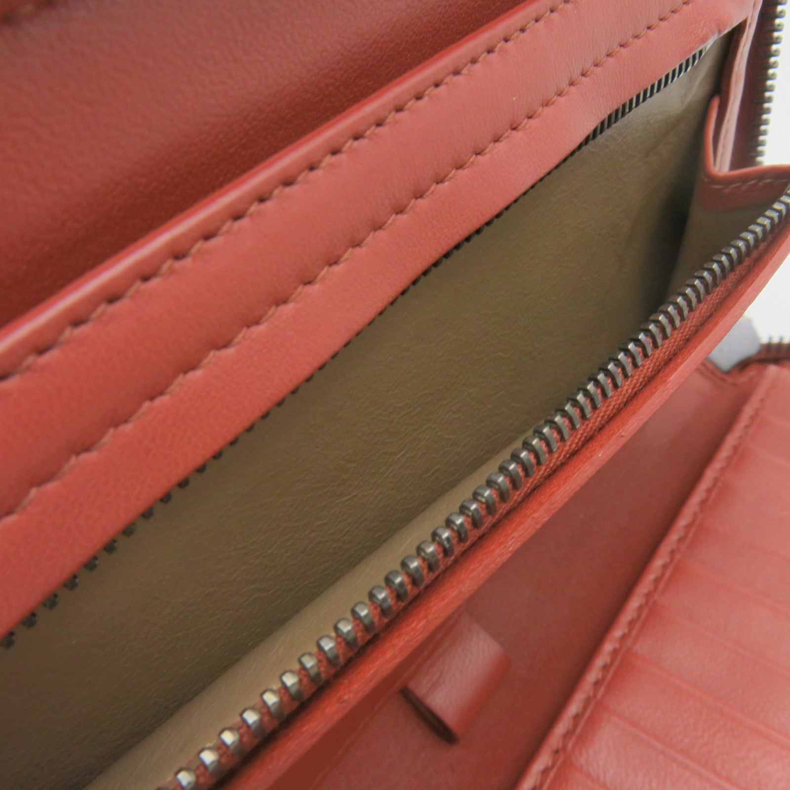 BOTTEGA VENETA Textured Leather Zipper Long Wallet Zipper Long Wallet Brown