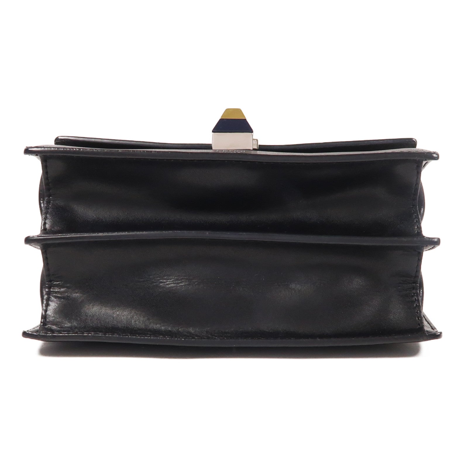 FENDI 牛皮皮革Chain Shoulder銀扣鏈帶肩背袋