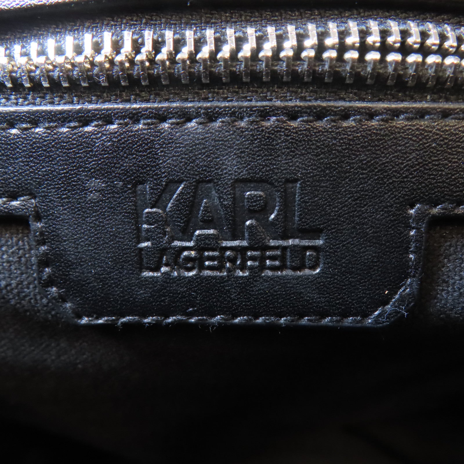 KARL LAGERFELD 【激減優惠】帆布Shoulder Bag銀扣手挽袋米色