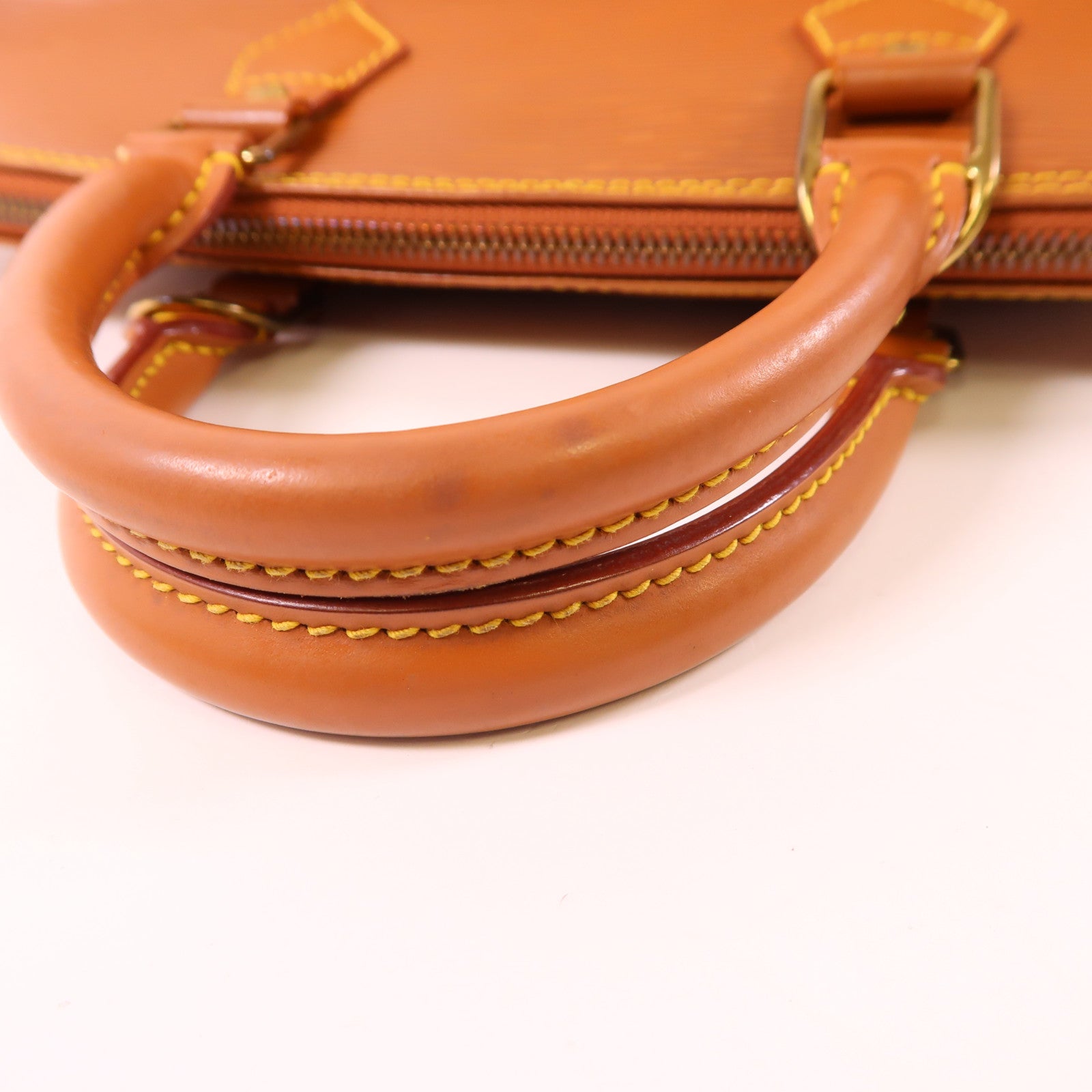 LOUIS VUITTON Epi Alma金扣手挽袋
