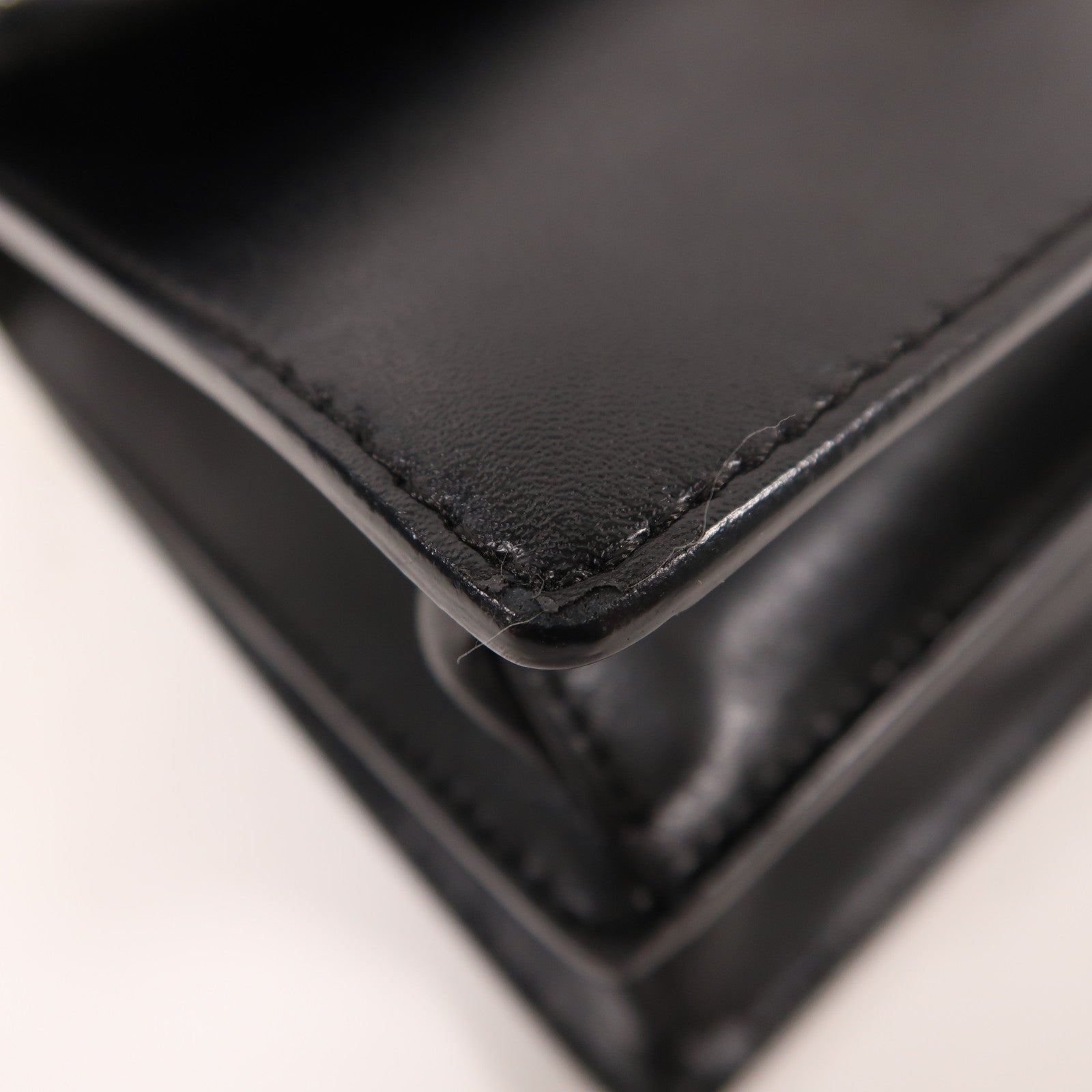 FENDI 牛皮皮革Chain Shoulder銀扣鏈帶肩背袋