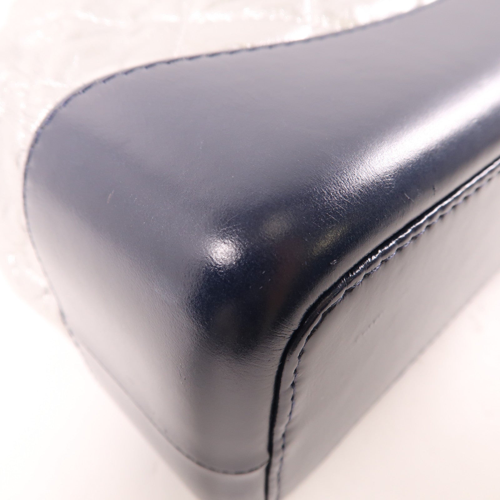 CHANEL 菱格牛皮皮革Gabrielle Backpack銀扣背包銀色