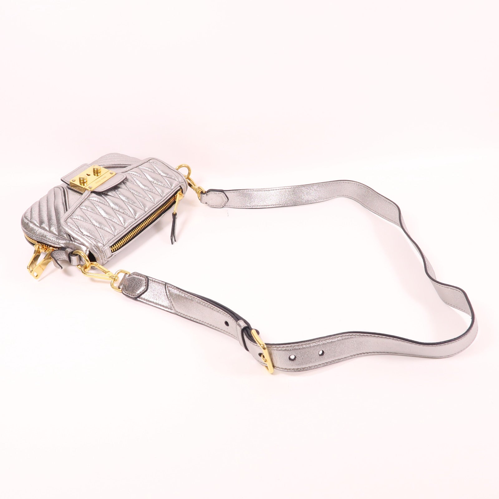 Miu Miu 牛皮皮革Shoulder Bag金扣手挽肩背兩用袋