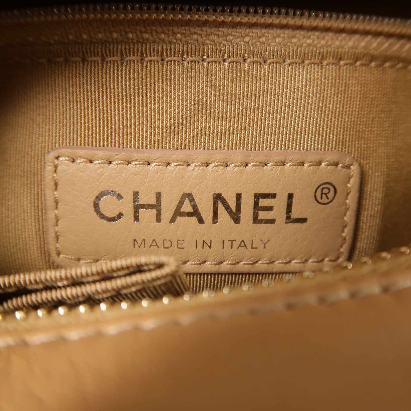 CHANEL 牛皮皮革Gabrielle Small鏈帶肩背袋