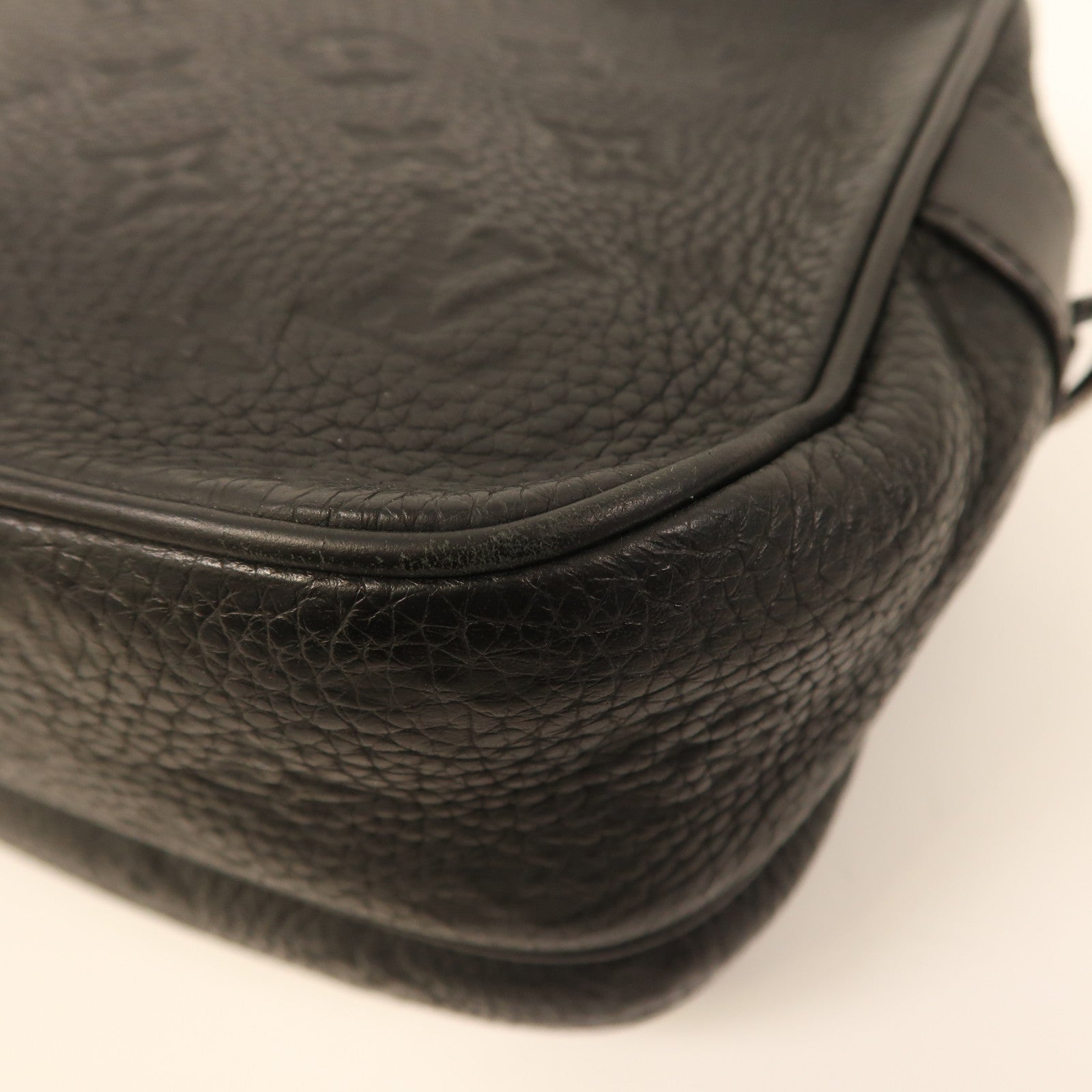 LOUIS VUITTON Monogram Taurillon S Lock肩背袋黑色