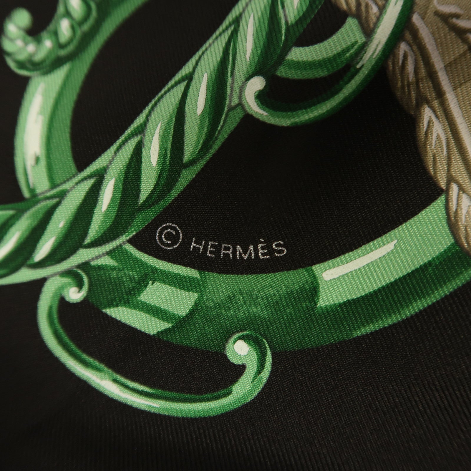 HERMES 絲質Scarf圍巾黑色