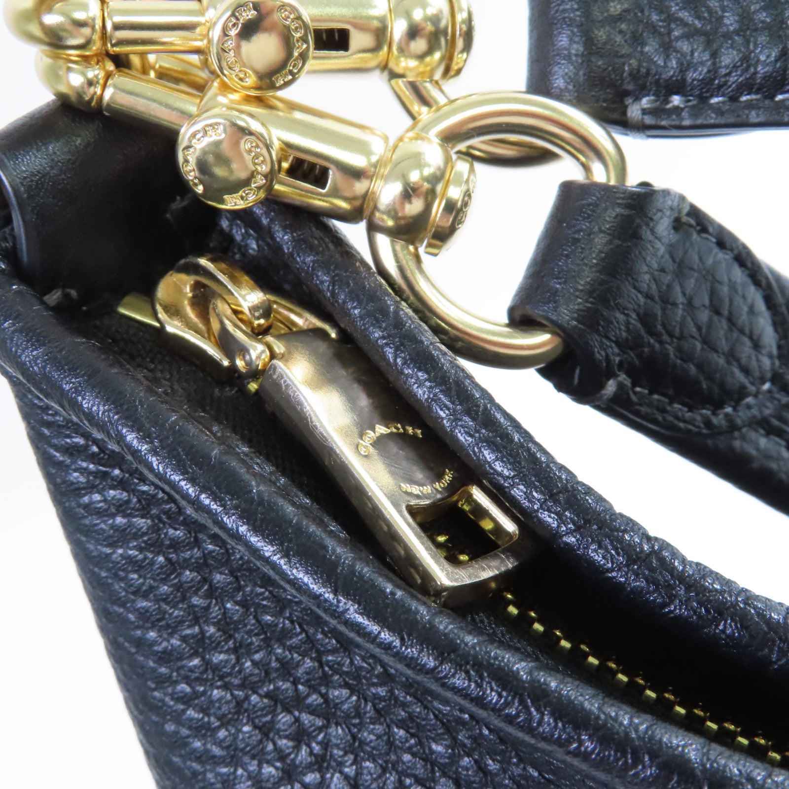 COACH 牛皮皮革2Way Shoulder Bag金扣手挽肩背兩用袋黑色