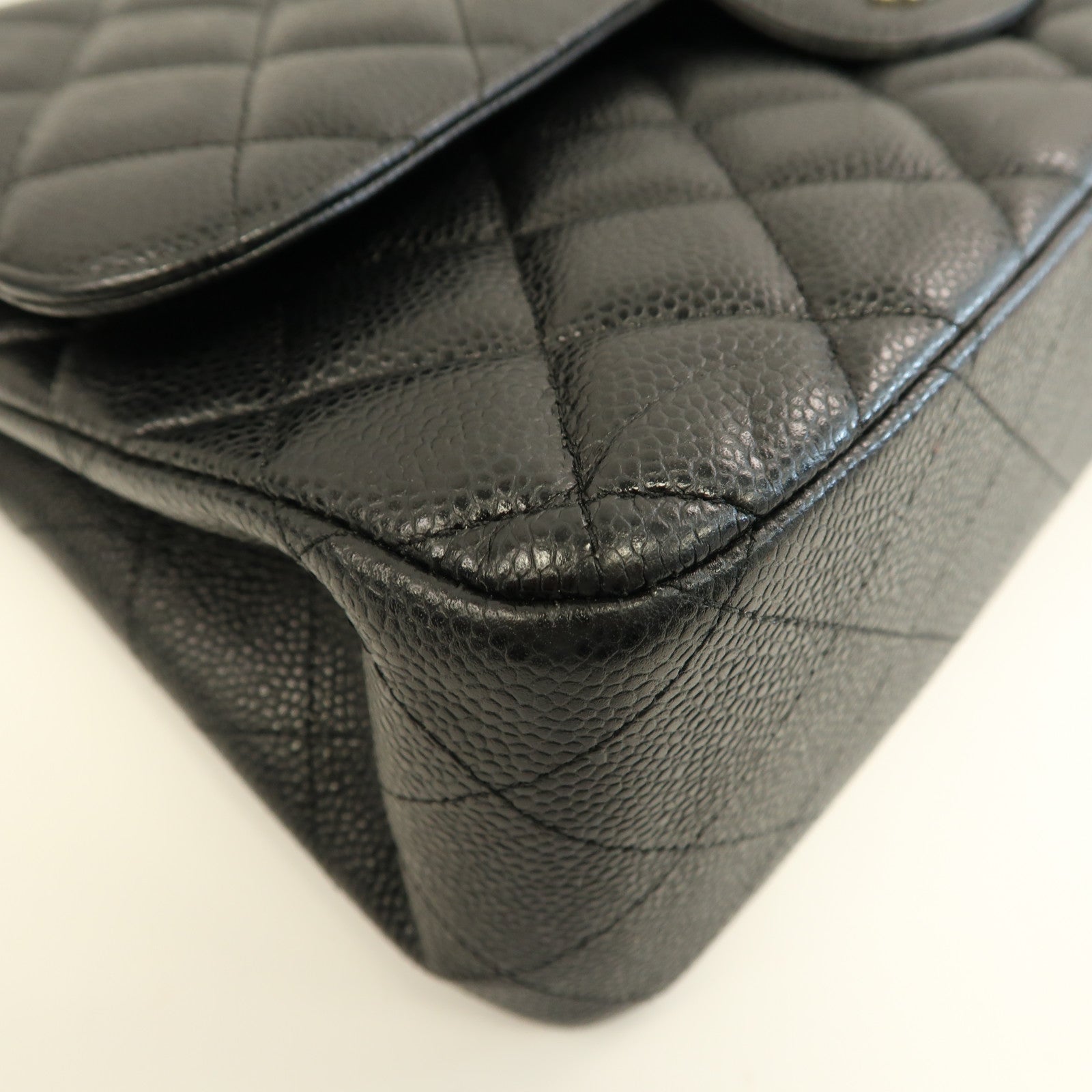 CHANEL Quilted CC SHW Classic Jumbo Chain Shoulder Bag A58600 Calfskin Black