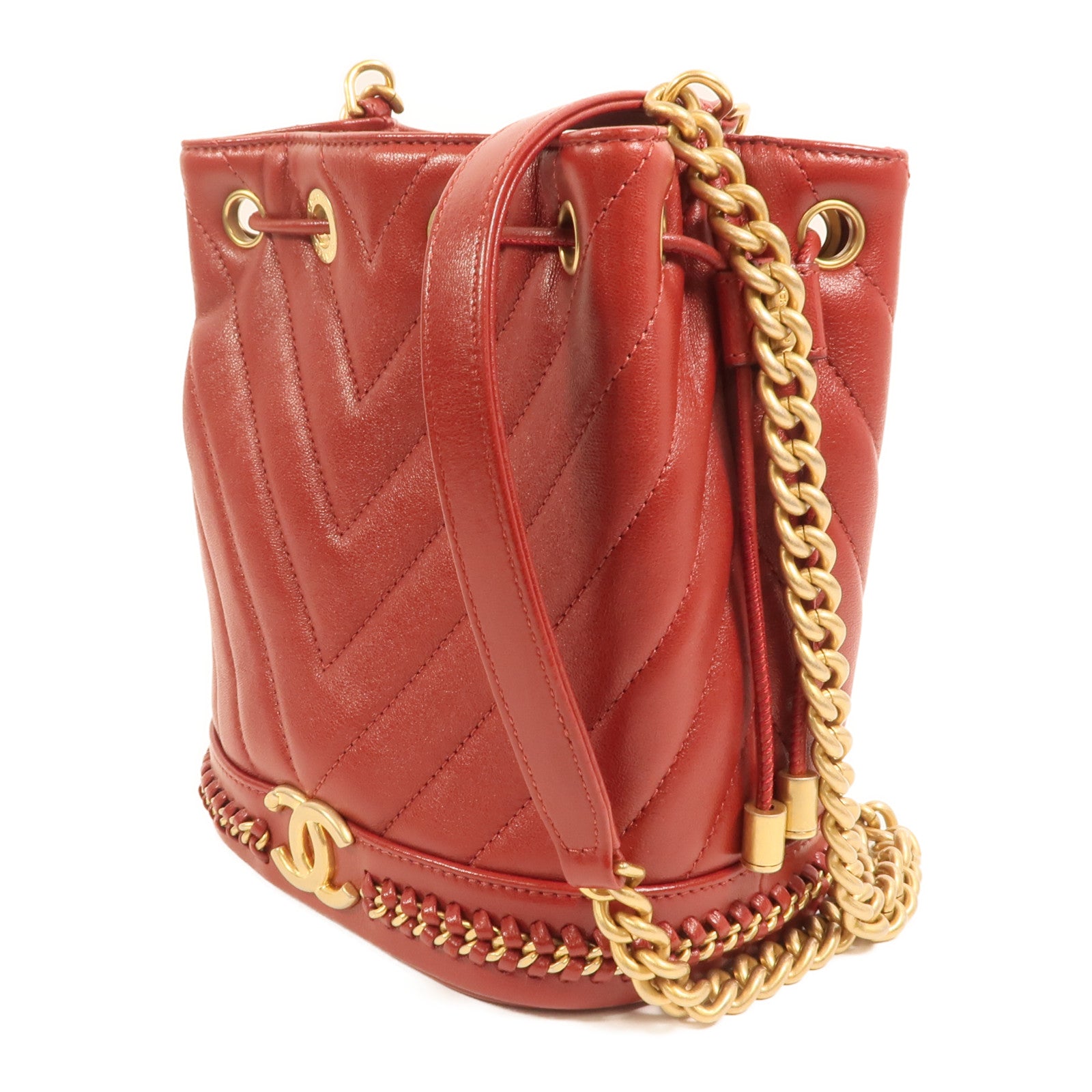 CHANEL 牛皮皮革Cherron Bucket Bag金扣鏈帶肩背袋