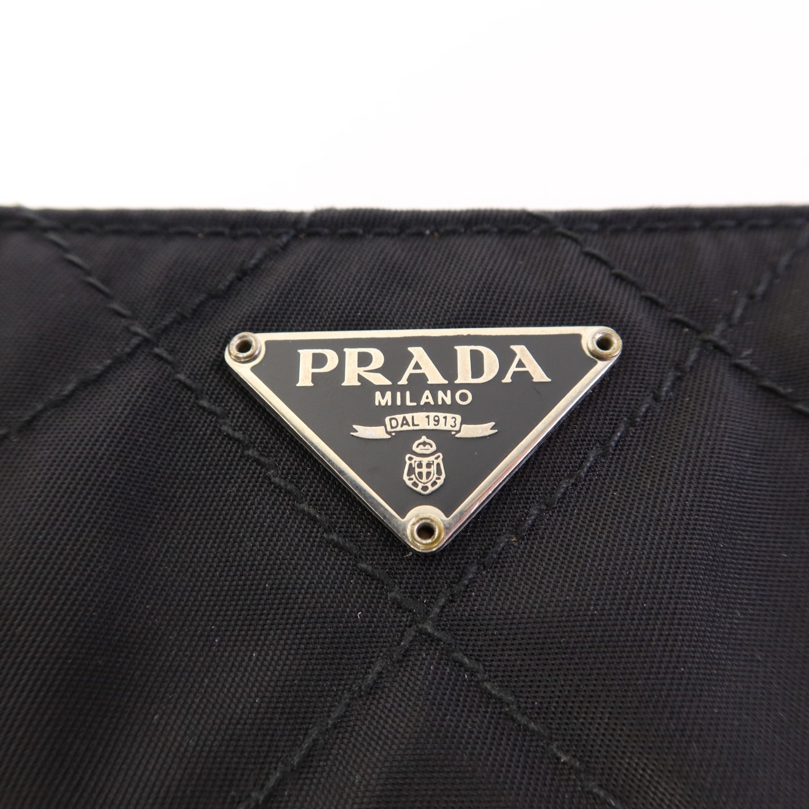 PRADA 尼龍Bifold Wallet銀扣錢包