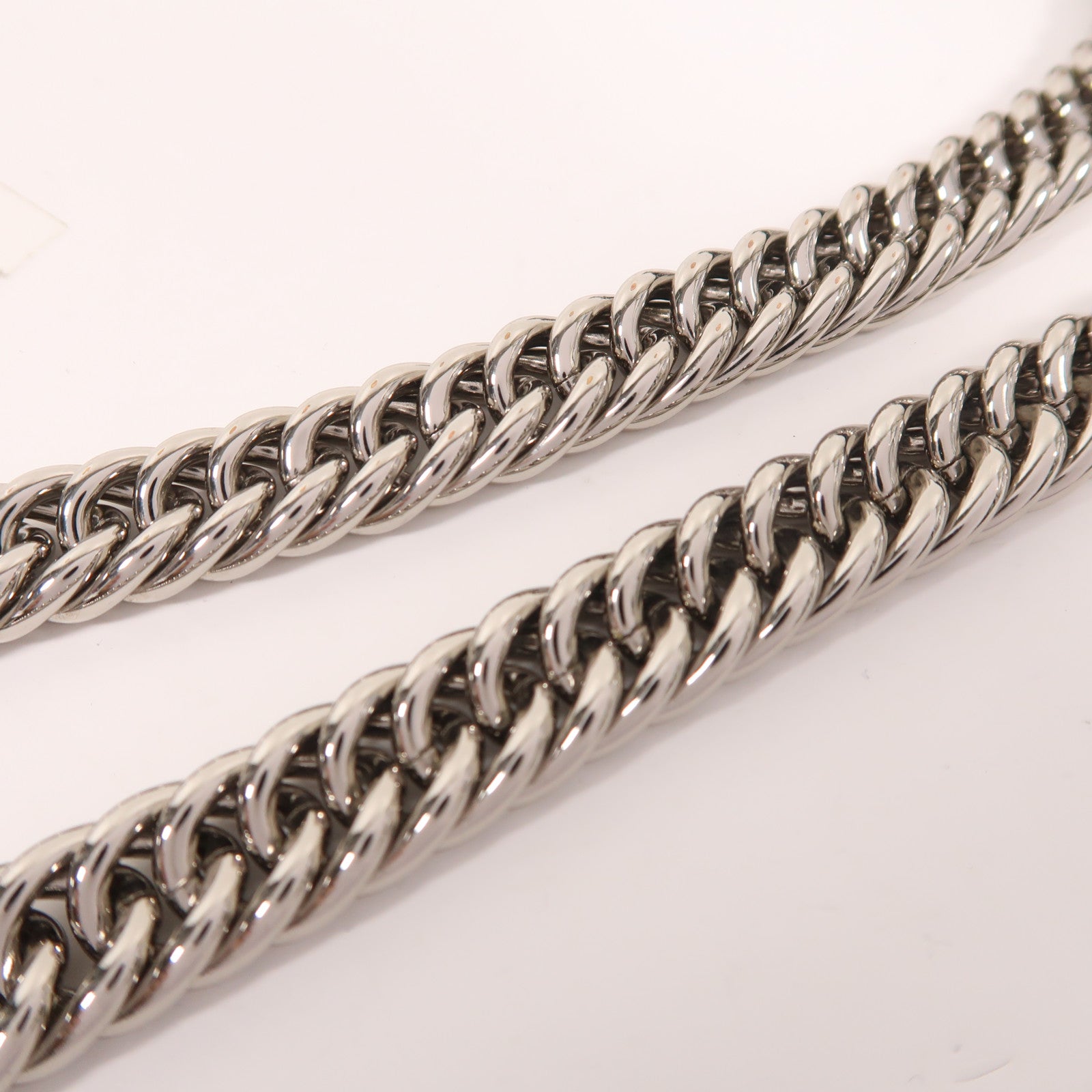 FENDI 牛皮皮革Chain Shoulder銀扣鏈帶肩背袋