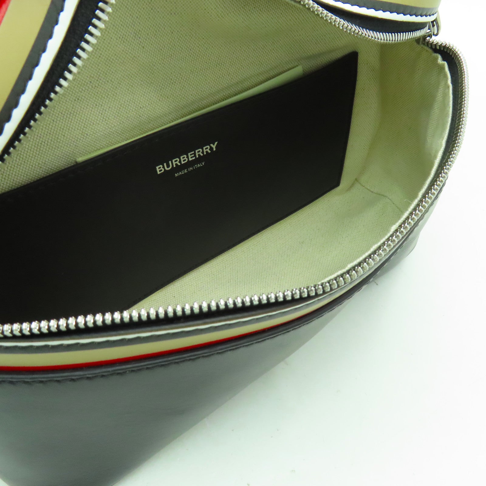 BURBERRY 【激減優惠】牛皮皮革Waist Bag銀扣腰包黑色