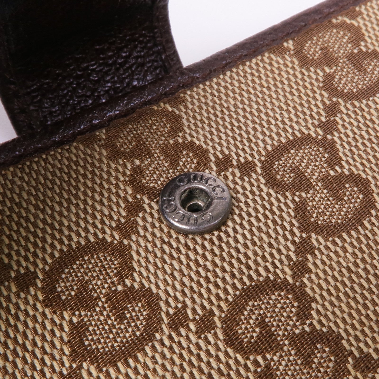 GUCCI 帆布Wallet銀扣錢包