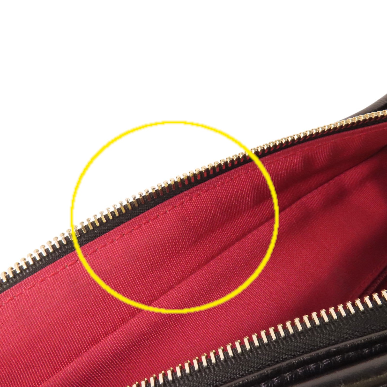 CHANEL 牛皮皮革Gabrielle Medium金扣鏈帶肩背袋