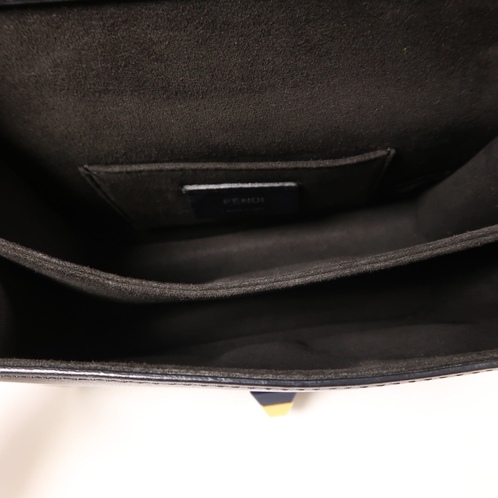 FENDI 牛皮皮革Chain Shoulder銀扣鏈帶肩背袋