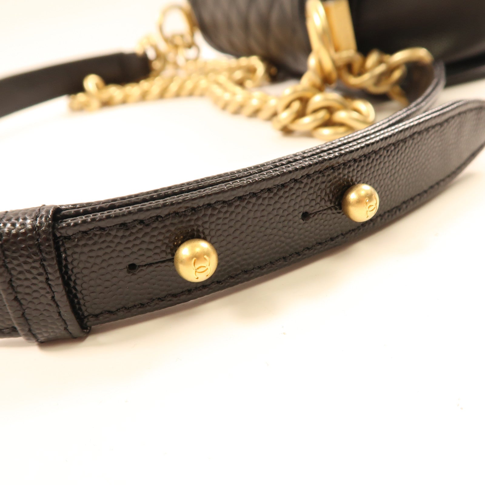 CHANEL 牛皮皮革Boy Chanel 20cm金扣鏈帶肩背袋