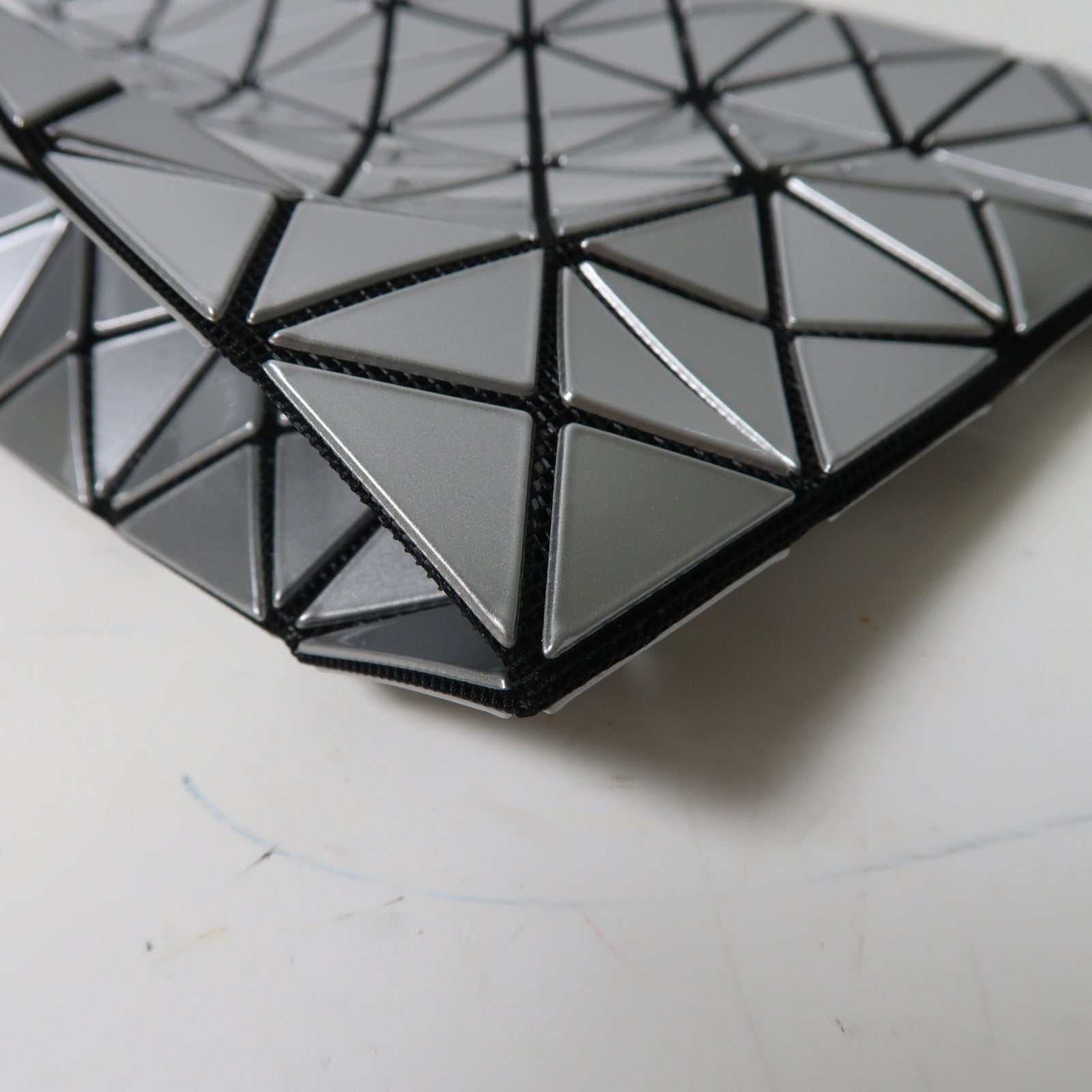 BAO BAO ISSEYMIYAKE PVC Bao Bao Pouch手拿包銀色