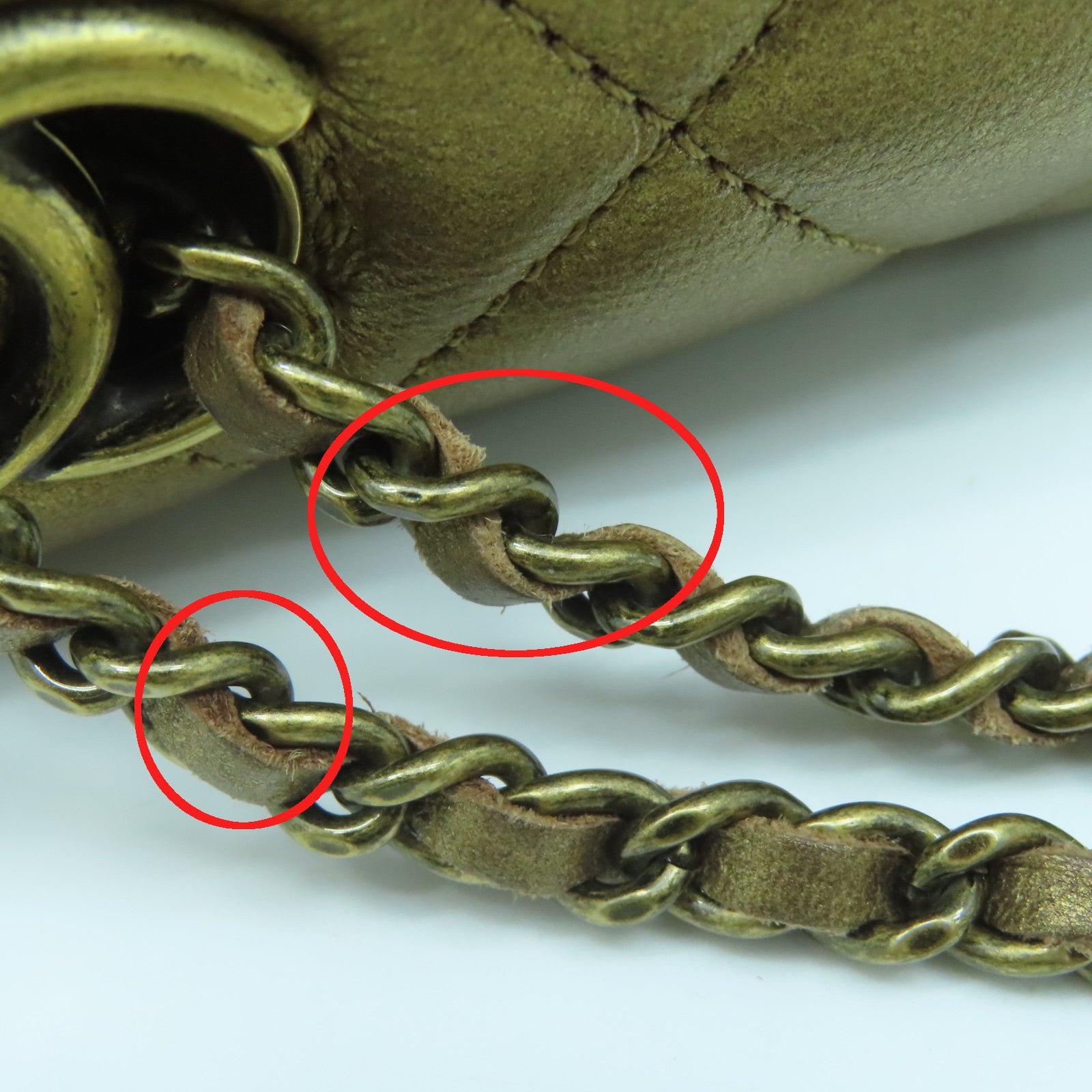 CHANEL rhombic cowhide leather Chain Shoulder gold buckle chain strap shoulder bag gold