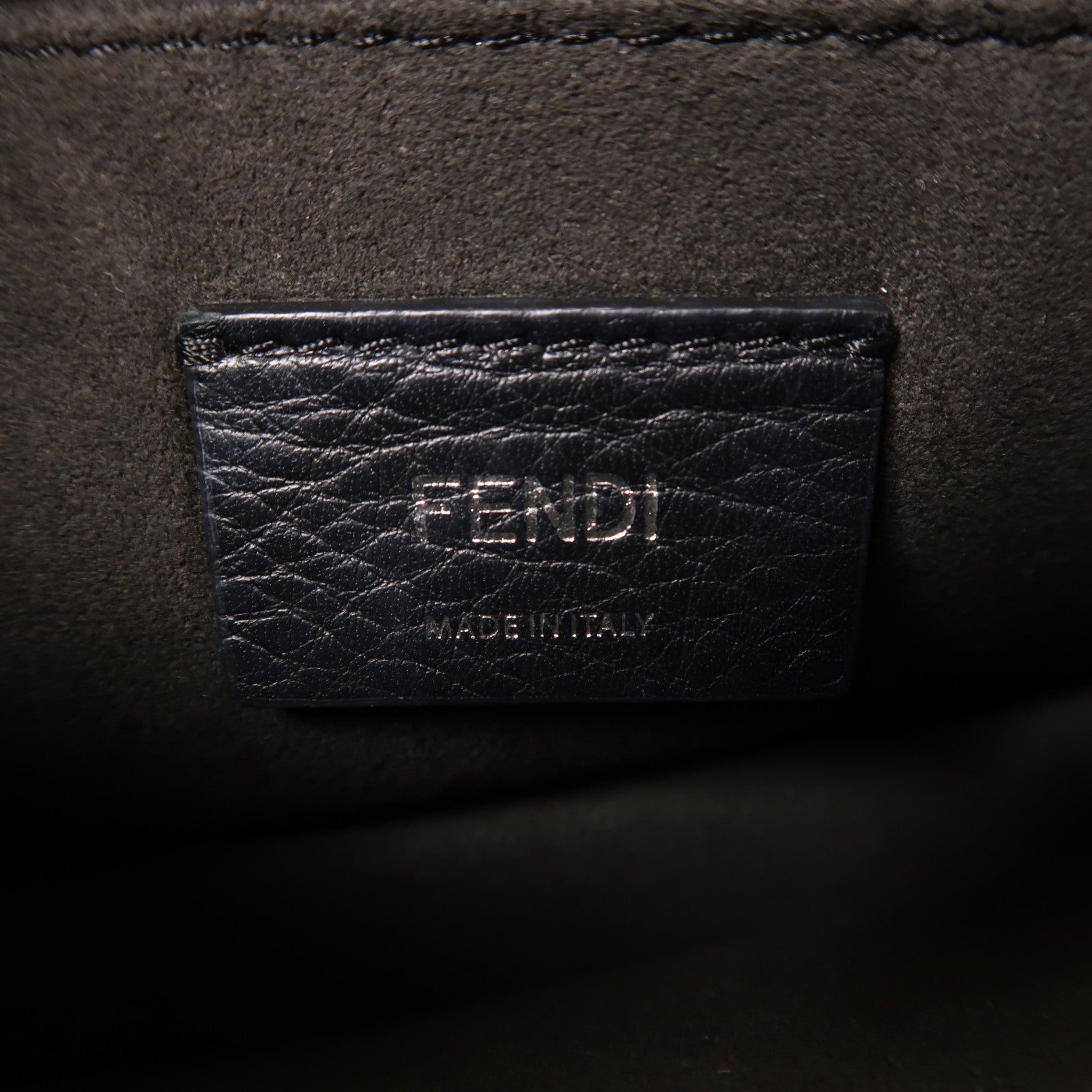FENDI 牛皮皮革Chain Shoulder銀扣鏈帶肩背袋