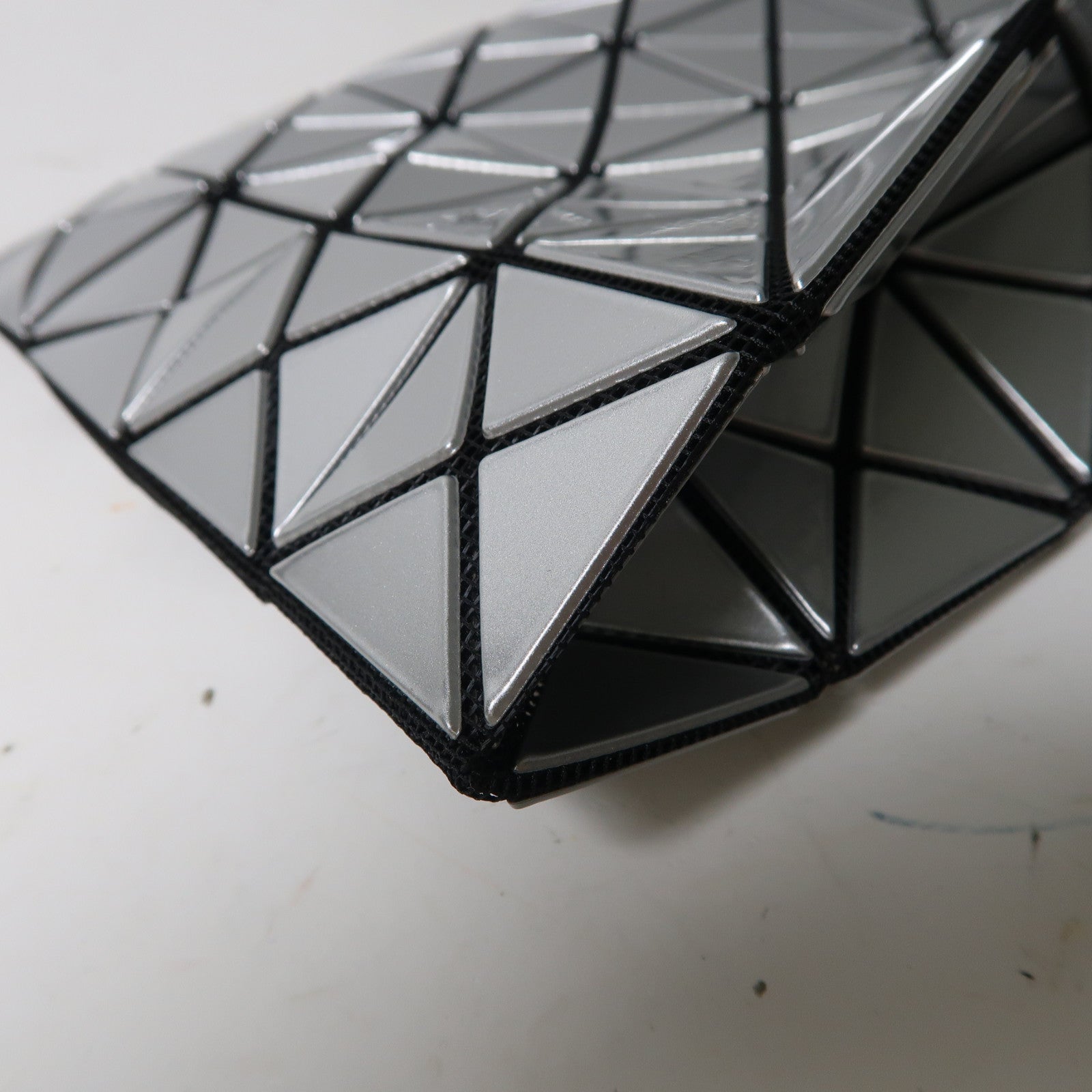 BAO BAO ISSEYMIYAKE PVC Bao Bao Pouch手拿包銀色