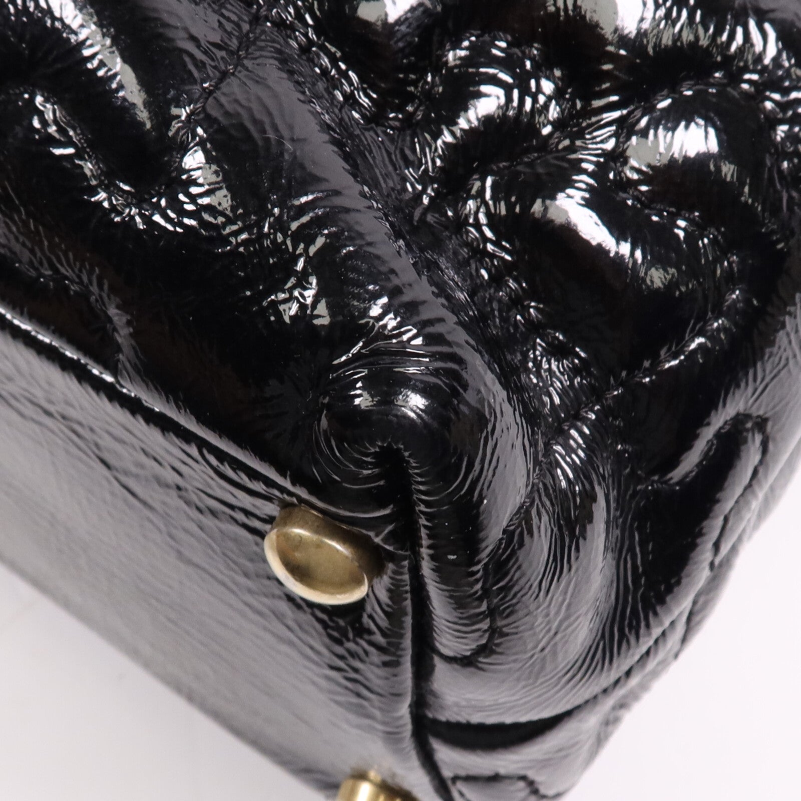 CHANEL 漆皮皮革Chain Tote金扣鏈帶手挽袋