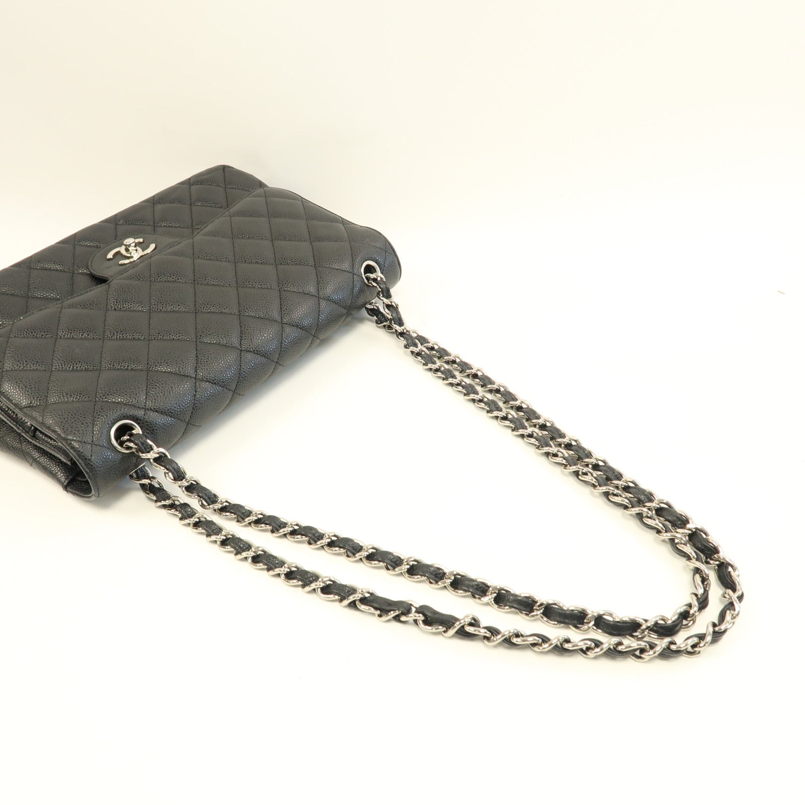 CHANEL Quilted CC SHW Classic Jumbo Chain Shoulder Bag A58600 Calfskin Black