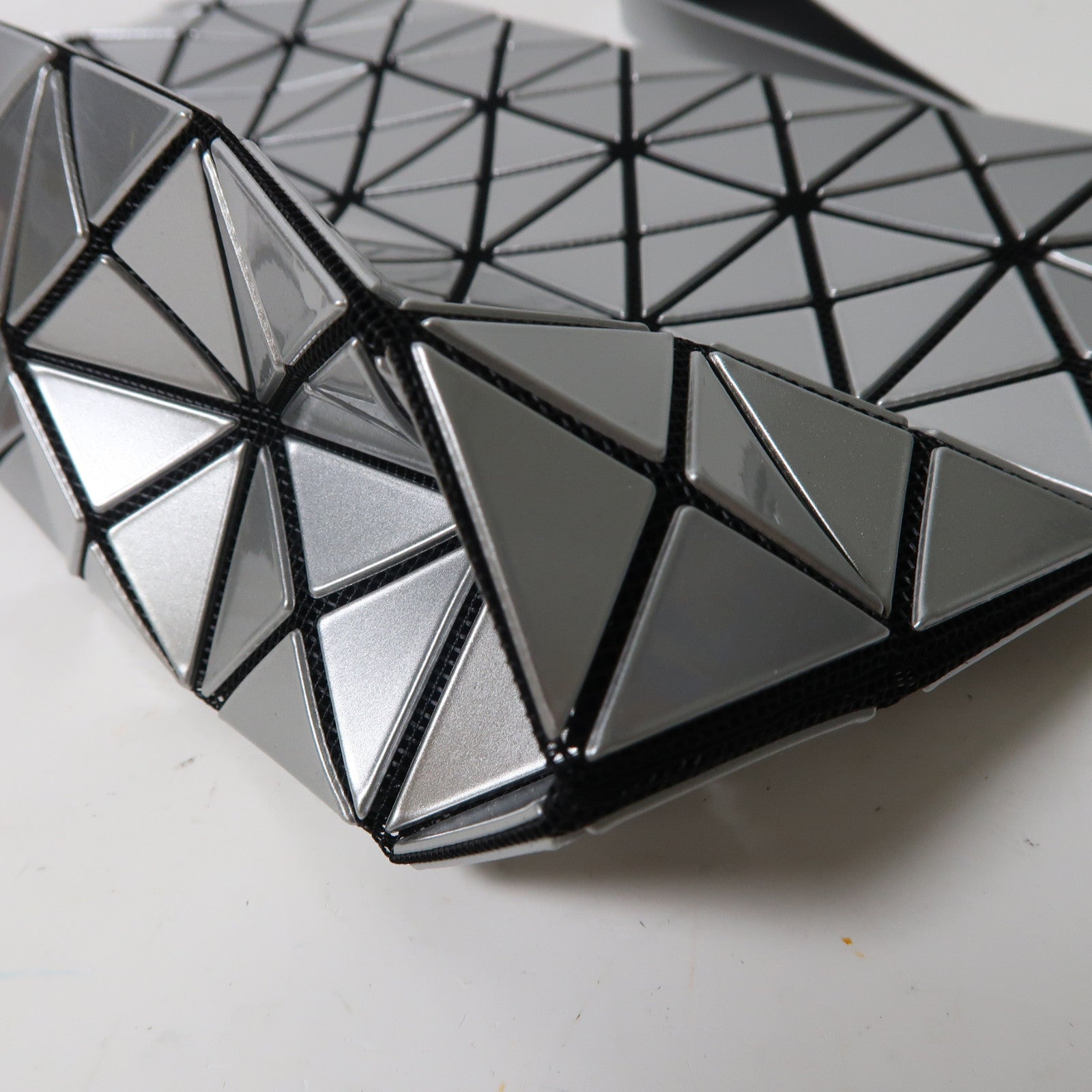 BAO BAO ISSEYMIYAKE PVC Bao Bao Pouch手拿包銀色