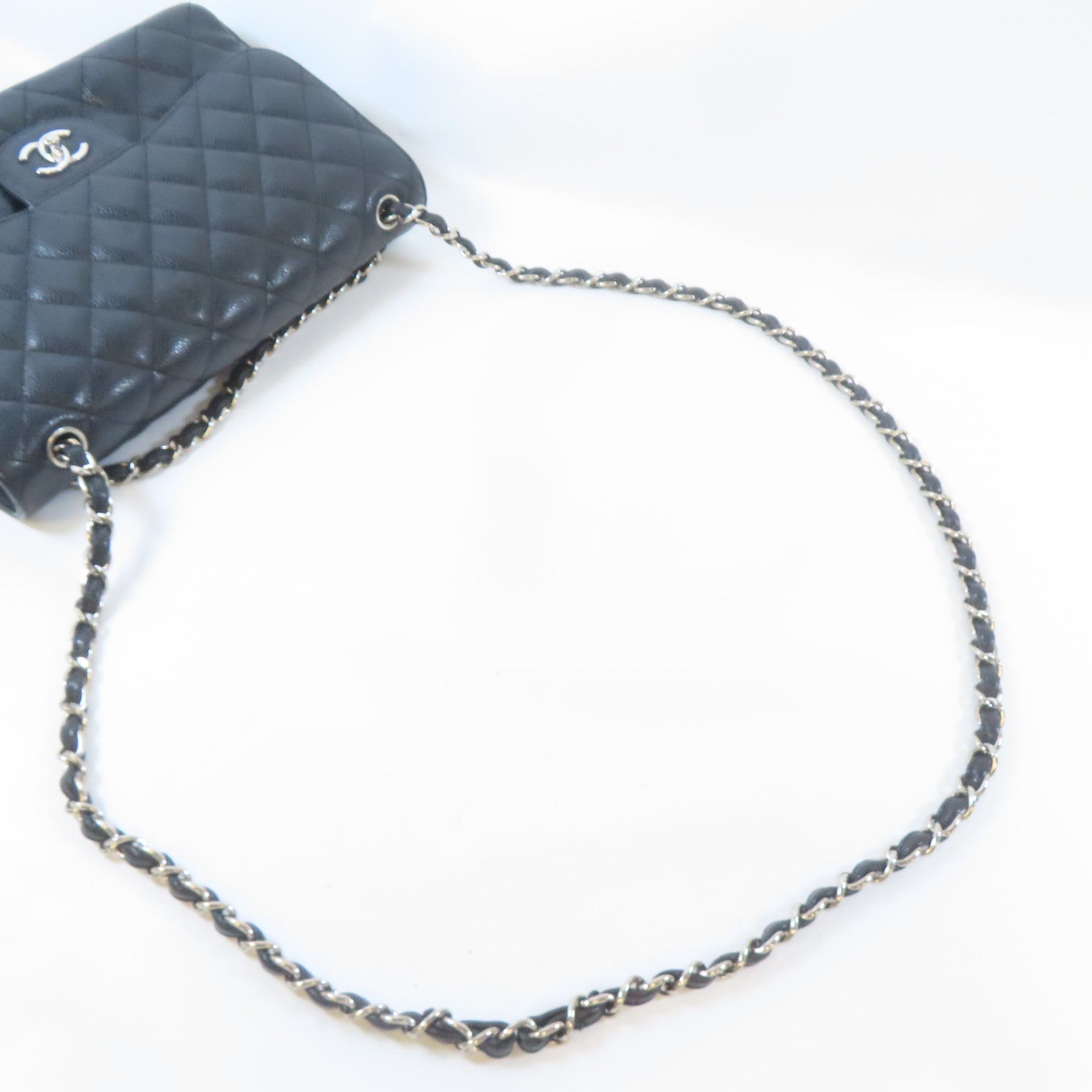 CHANEL 菱格牛皮皮革Jumbo Double Flap Classic Bag銀扣鏈帶肩背袋黑色