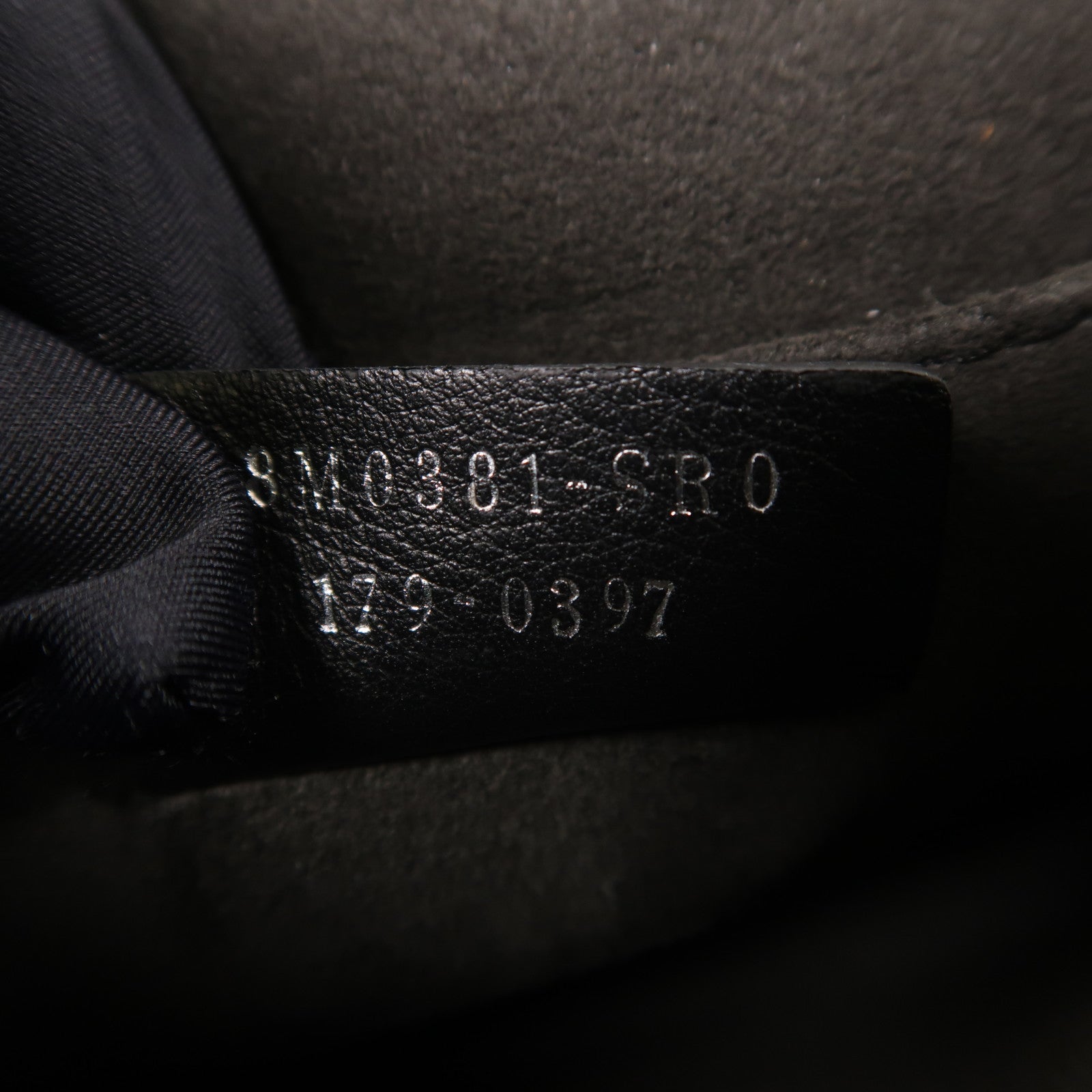 FENDI 牛皮皮革Chain Shoulder銀扣鏈帶肩背袋