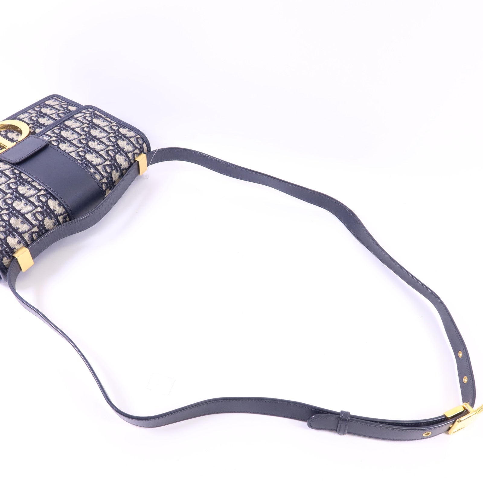 Dior 帆布Montaigne 30 Shoulder Bag金扣肩背袋