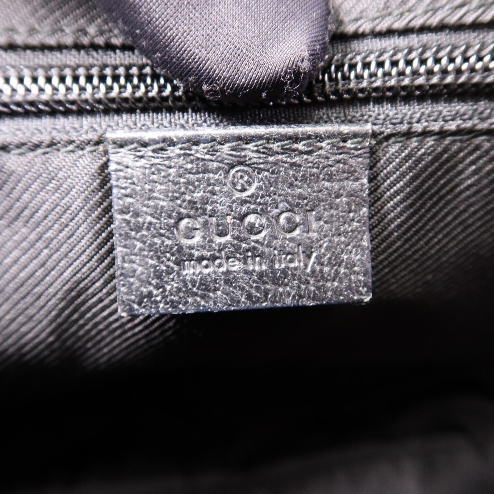 GUCCI 帆布Shoulder Bag銀扣肩背袋
