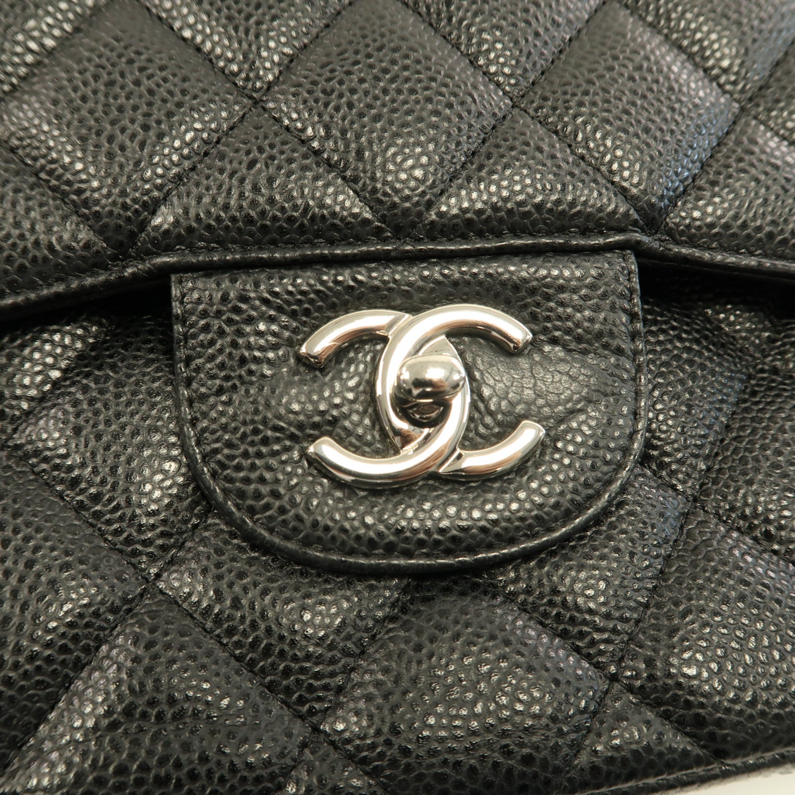 CHANEL Quilted CC SHW Classic Jumbo Chain Shoulder Bag A58600 Calfskin Black