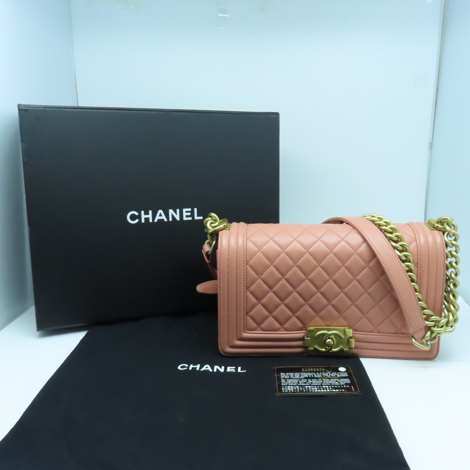 CHANEL 【清倉大減價】菱格Caviar皮革Boy 25金扣肩背袋粉紅色