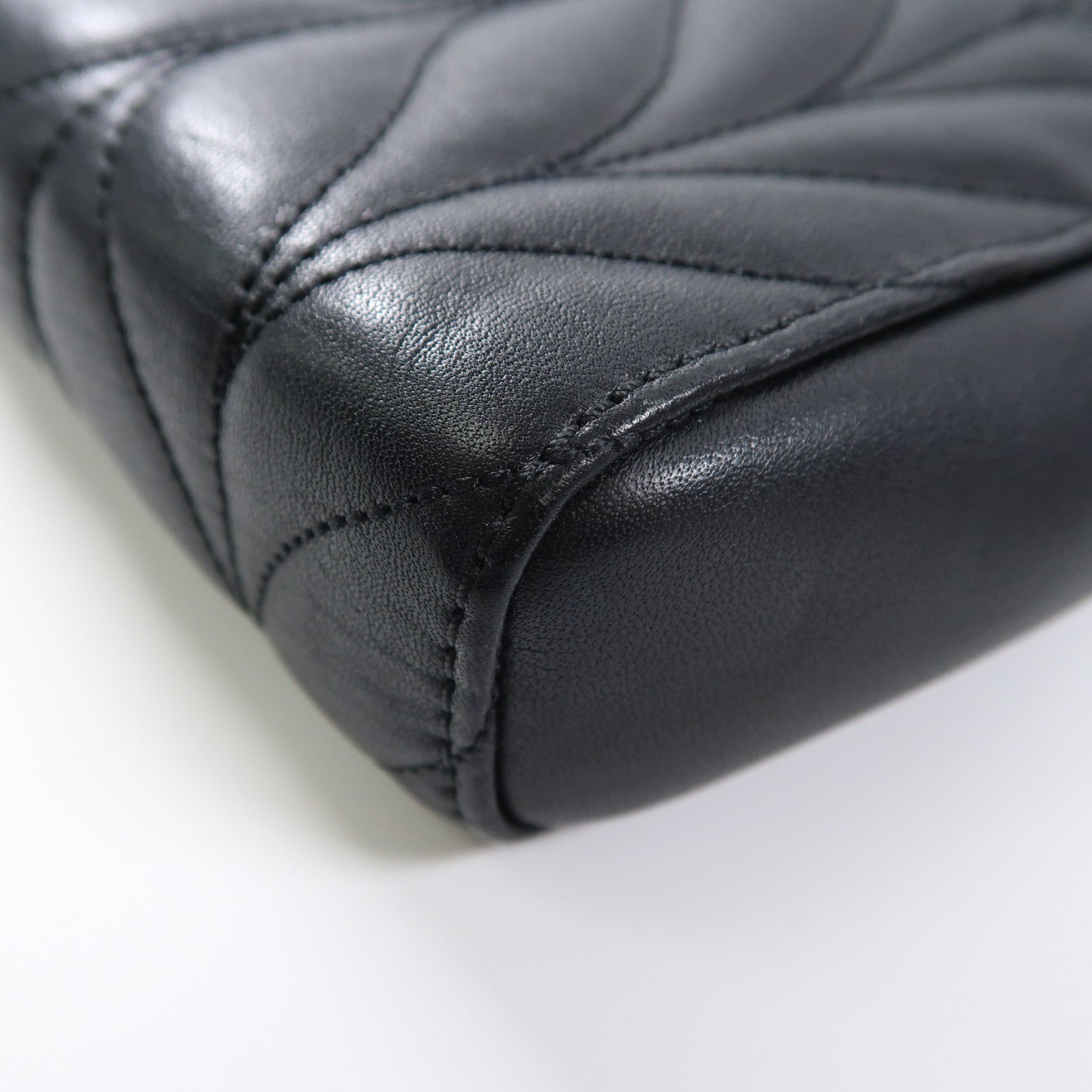 Kate Spade 牛皮皮革Briar Lane Quilted Mini Emelyn金扣鏈帶肩背袋黑色