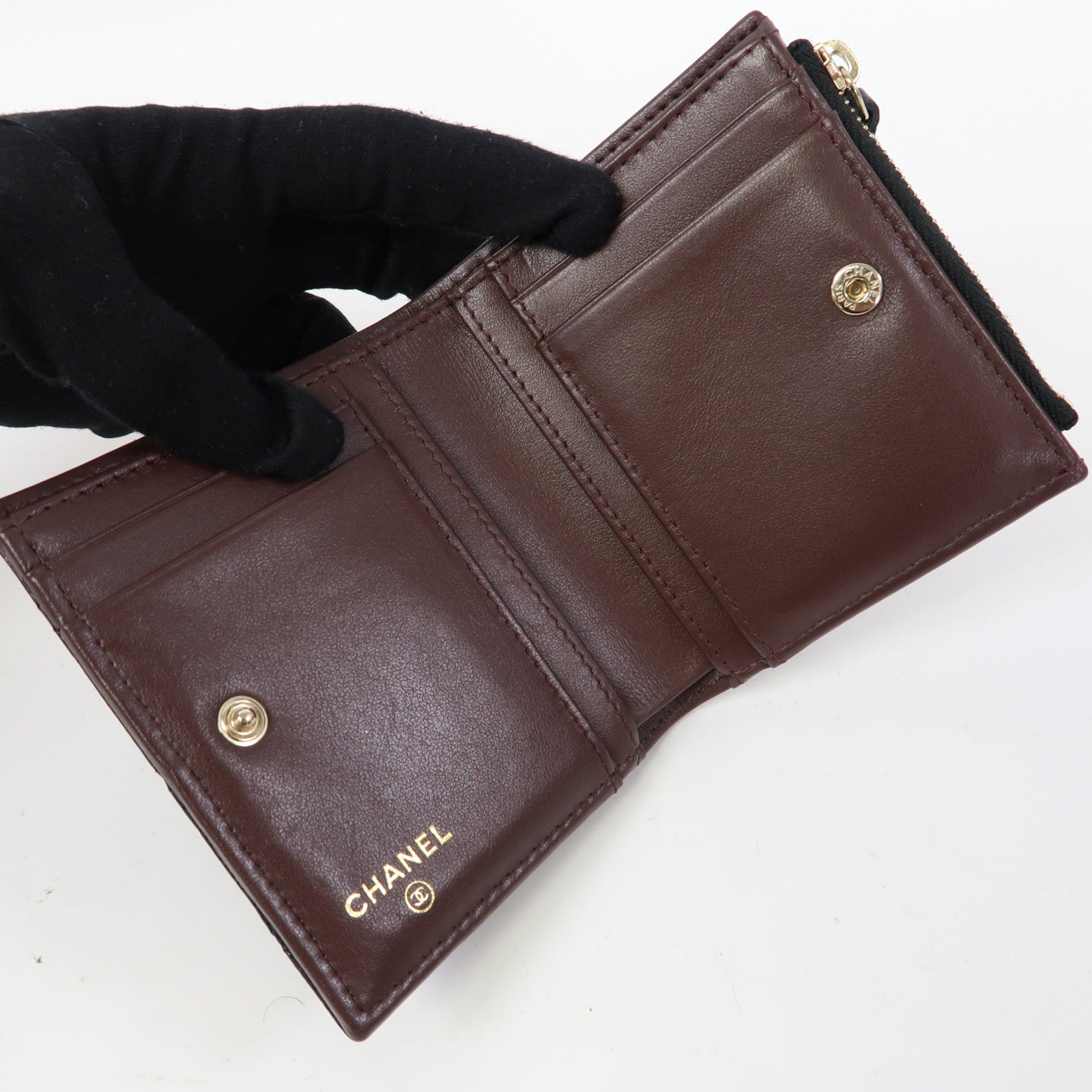 CHANEL 菱格Caviar皮革Wallet金扣錢包黑色
