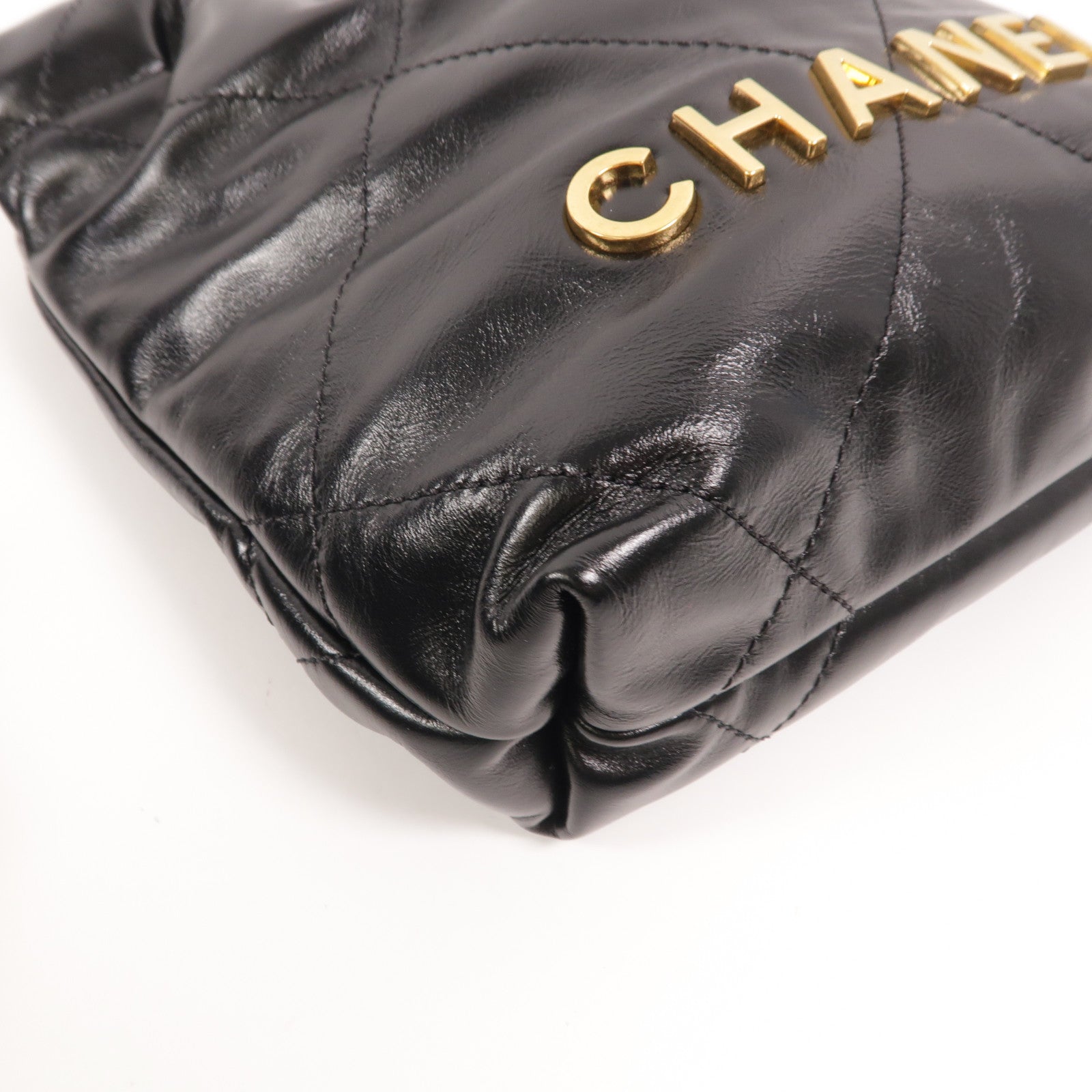CHANEL 牛皮皮革Chanel 22 Mini鏈帶肩背袋
