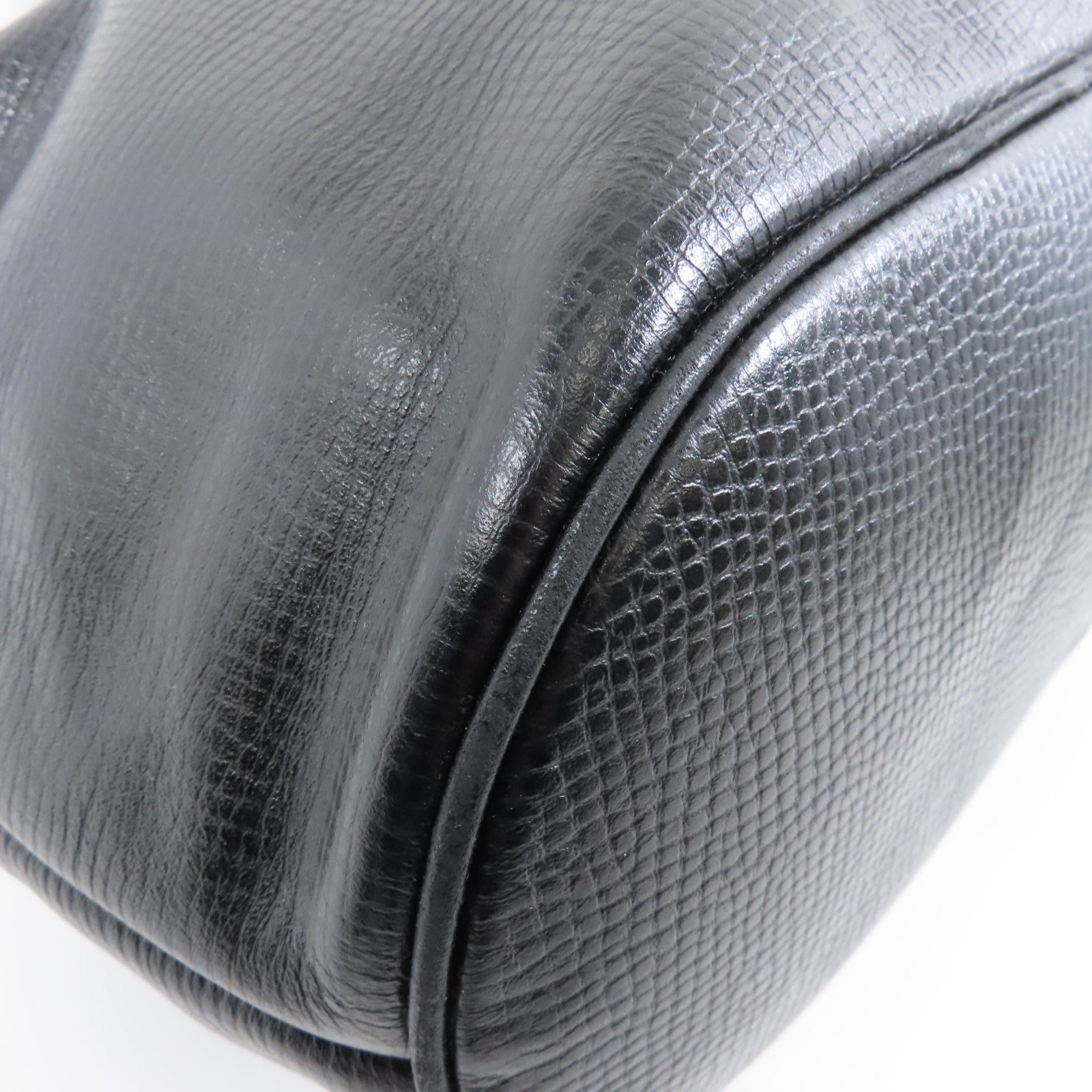 Dior 牛皮皮革Handbag金扣手挽袋黑色
