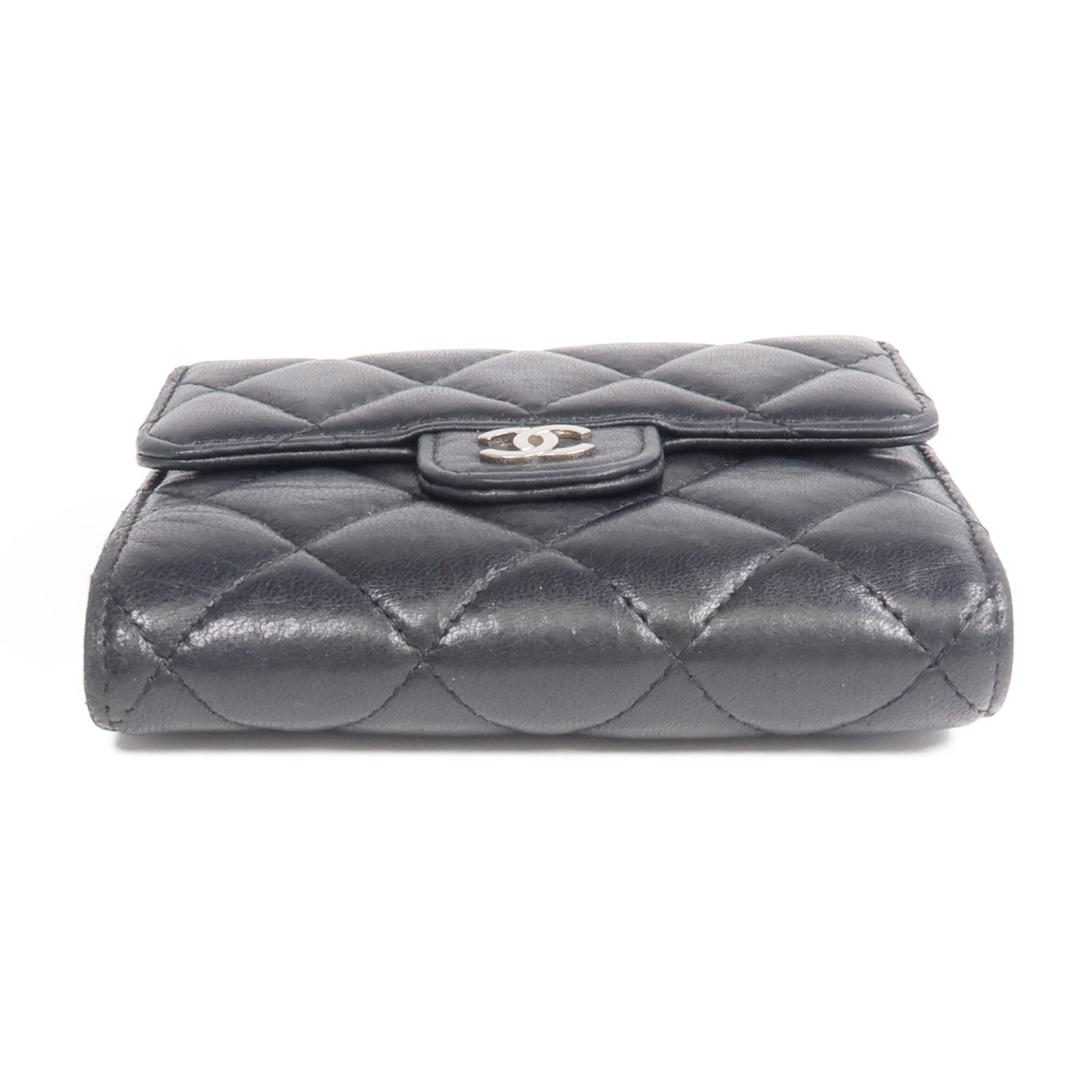 CHANEL 羊皮皮革Fold Wallet銀扣錢包