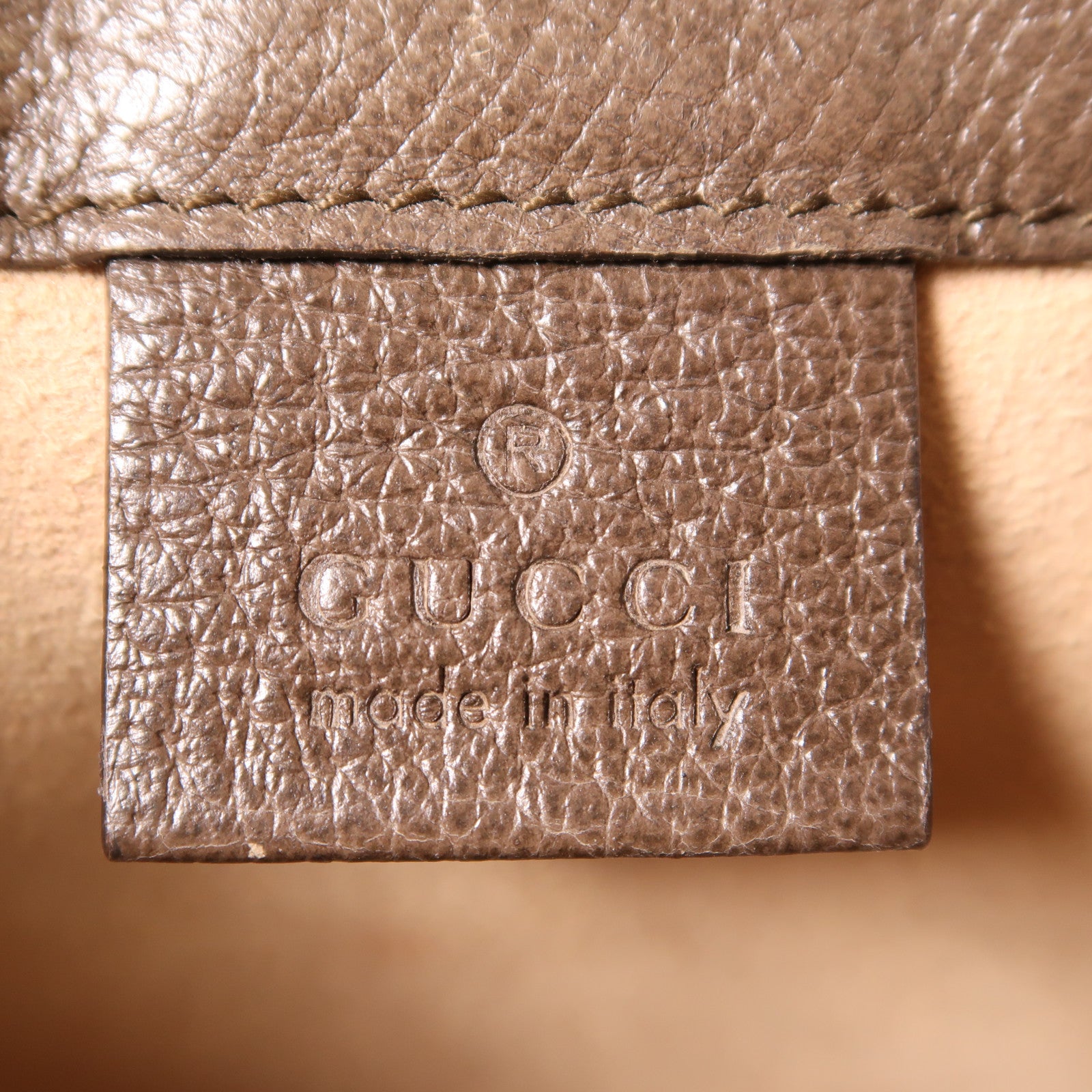 GUCCI 塗層帆布Ophidia GG金扣肩背袋棕色