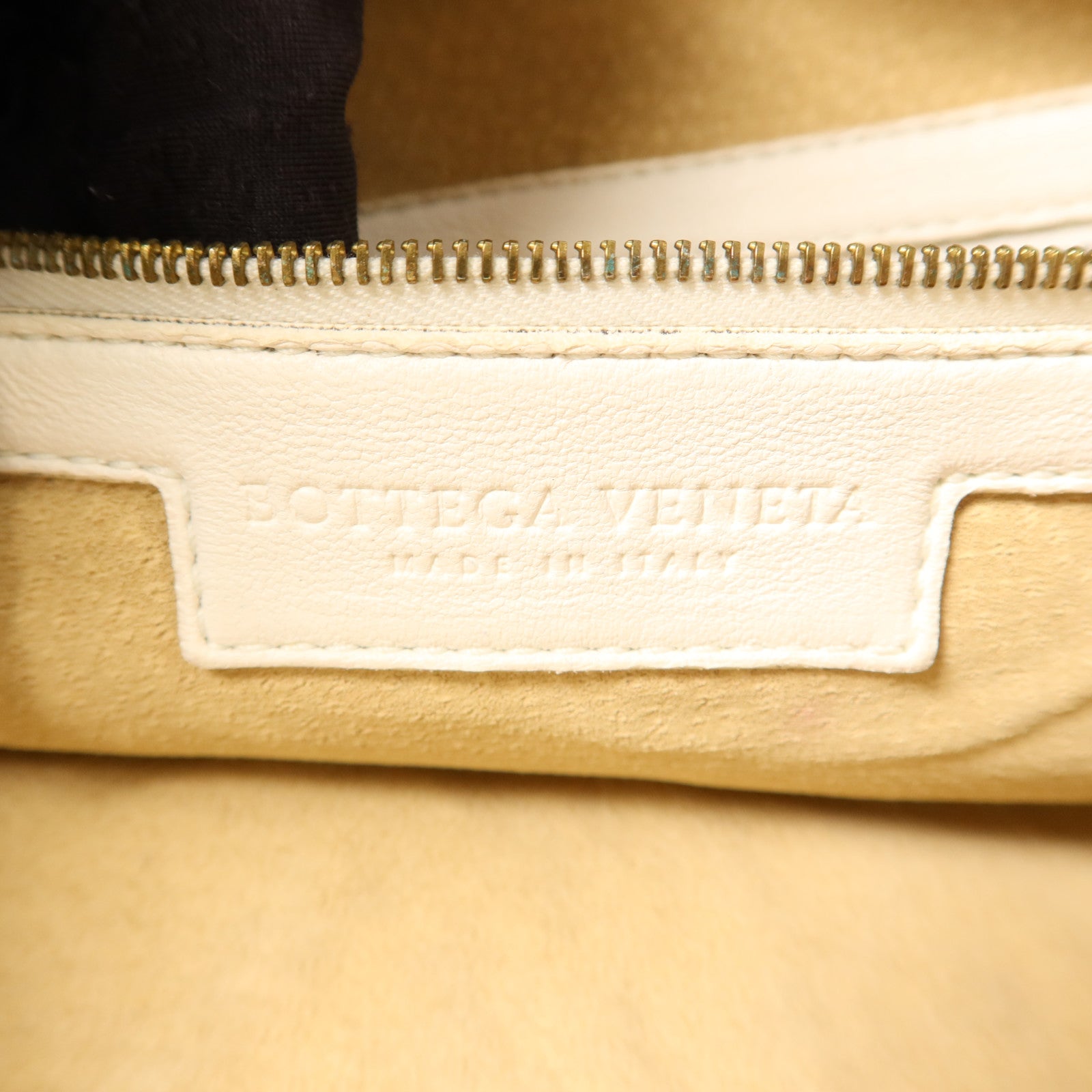 BOTTEGA VENETA 羊皮皮革Hobo Bag金扣肩背袋