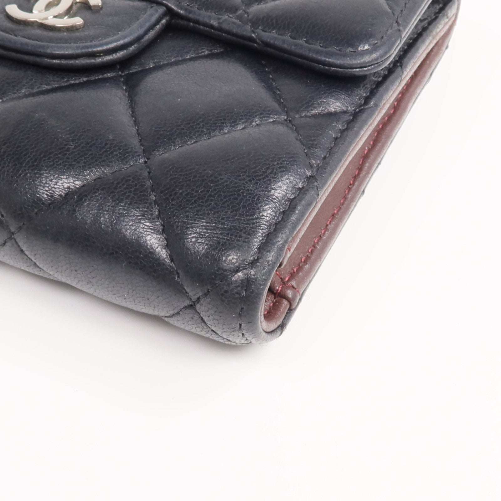 CHANEL 羊皮皮革Fold Wallet銀扣錢包