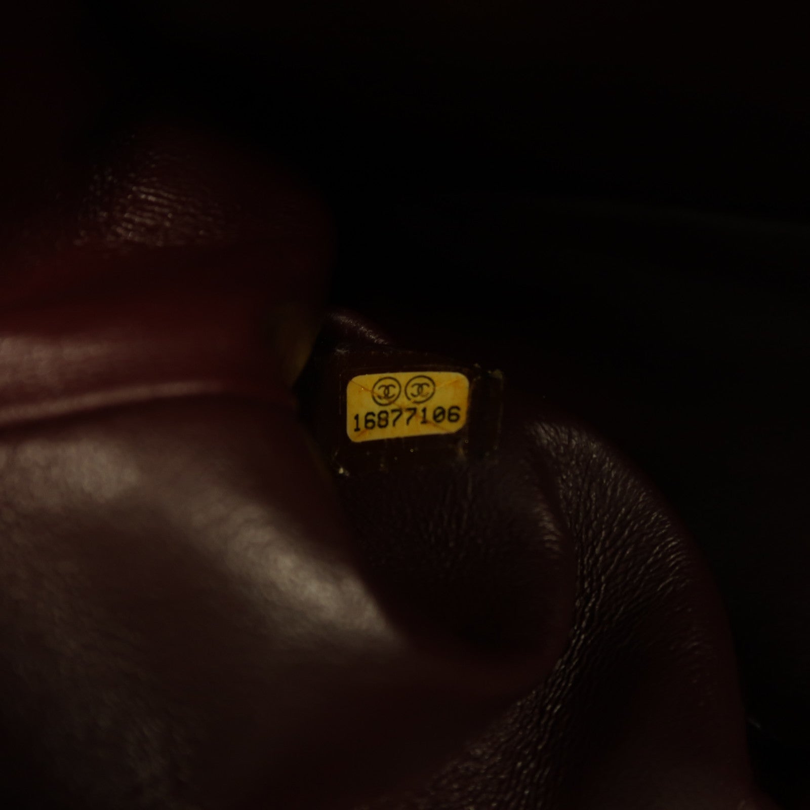 CHANEL Quilted CC SHW Classic Jumbo Chain Shoulder Bag A58600 Calfskin Black