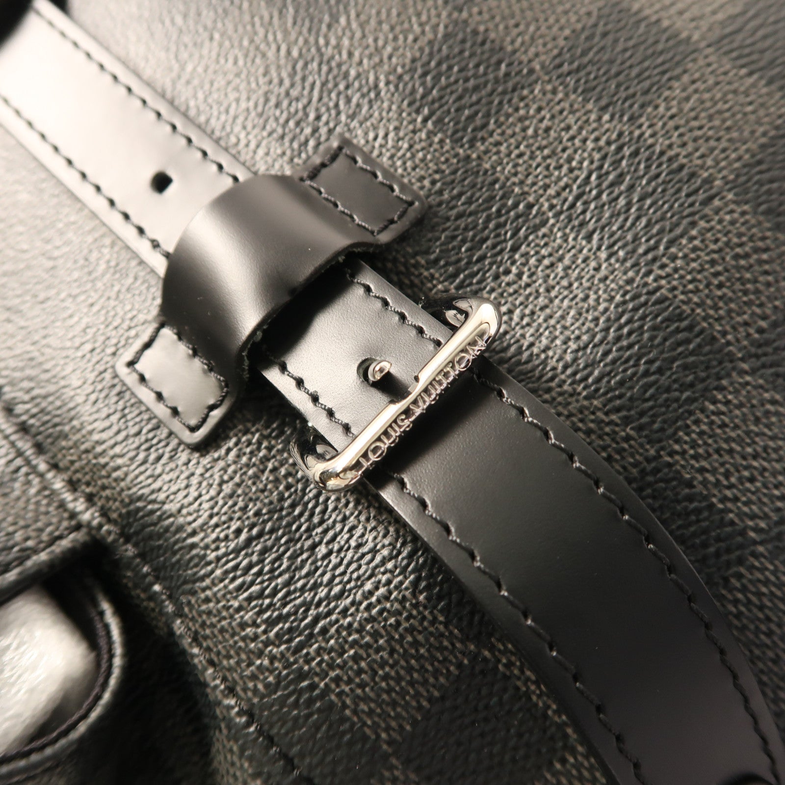 LOUIS VUITTON LV SHW Christopher MM Backpack N41379 Damier Graphite Black