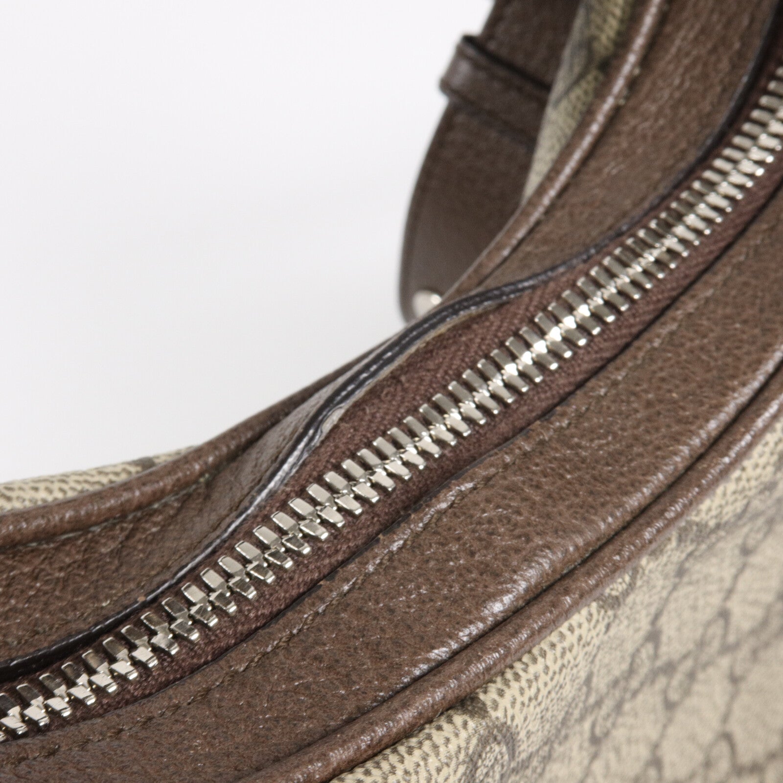 GUCCI 塗層帆布Attache Small Shoulder Bag肩背袋