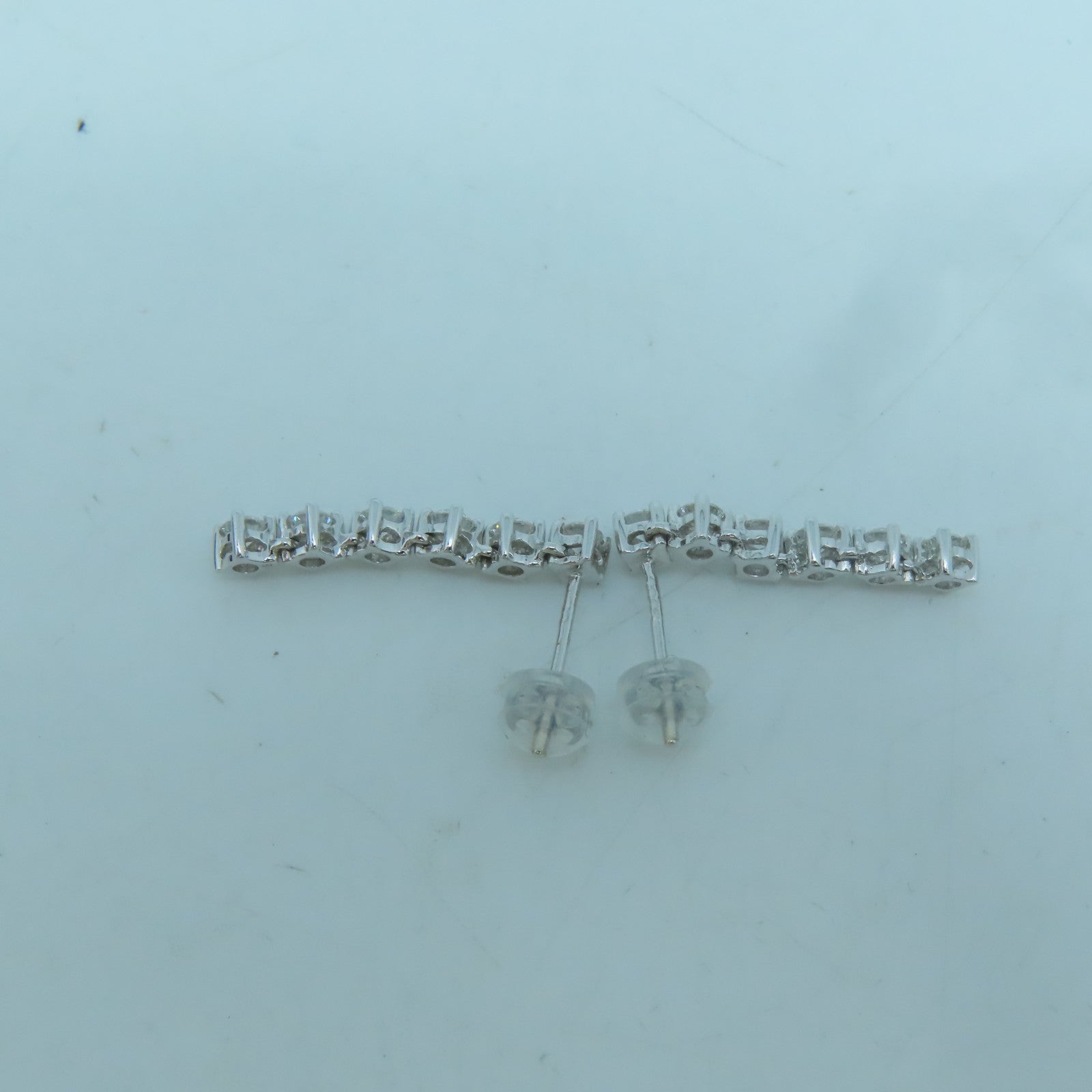 JEWELRY 【激減優惠】18K白金Diamond Earrings 5.4g/1.07ct鑽石銀色