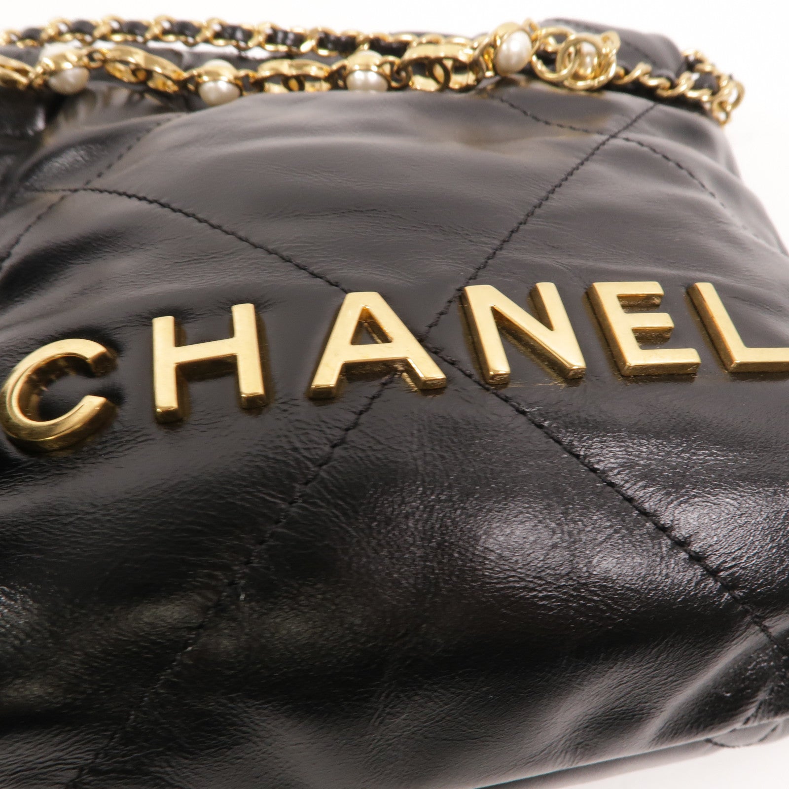 CHANEL 牛皮皮革Chanel 22 Mini鏈帶肩背袋